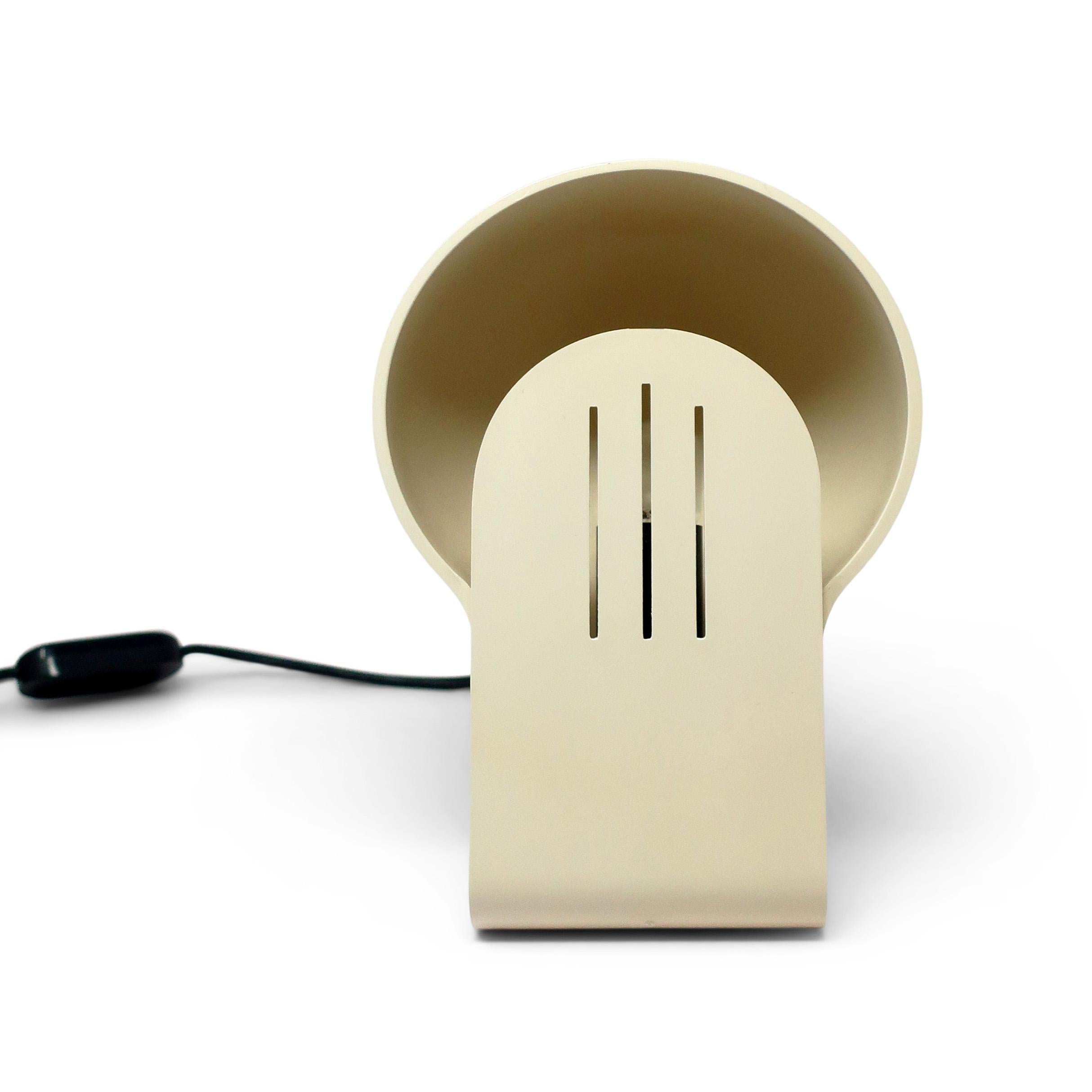 Mid-Century Modern 1970s White Panda Lamp by Ambrogio Pozzi for Harveiluce Guzzini