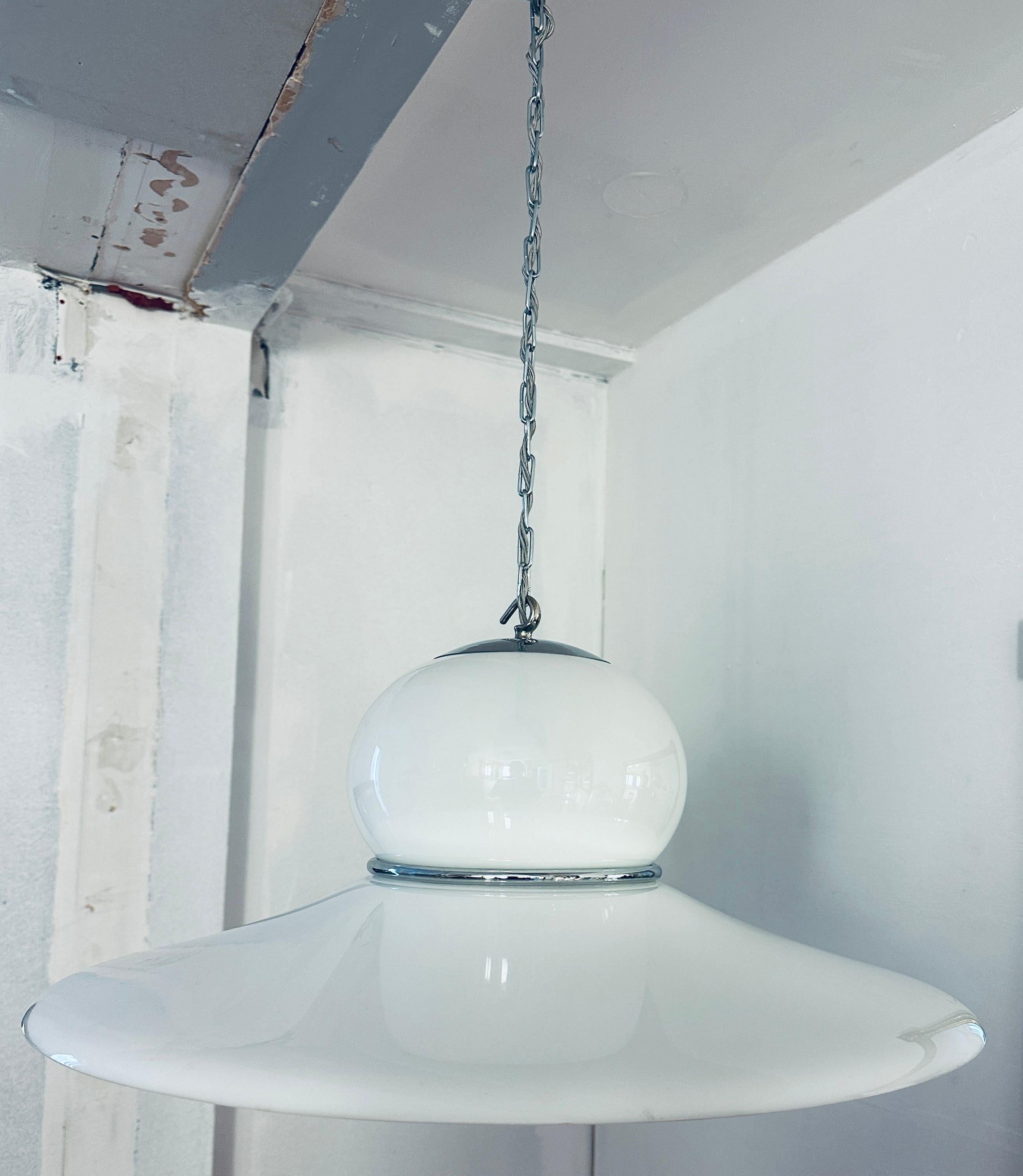 1970s White Plexiglass UFO Space Age Harvey Guzzini Hanging Ceiling Light 5