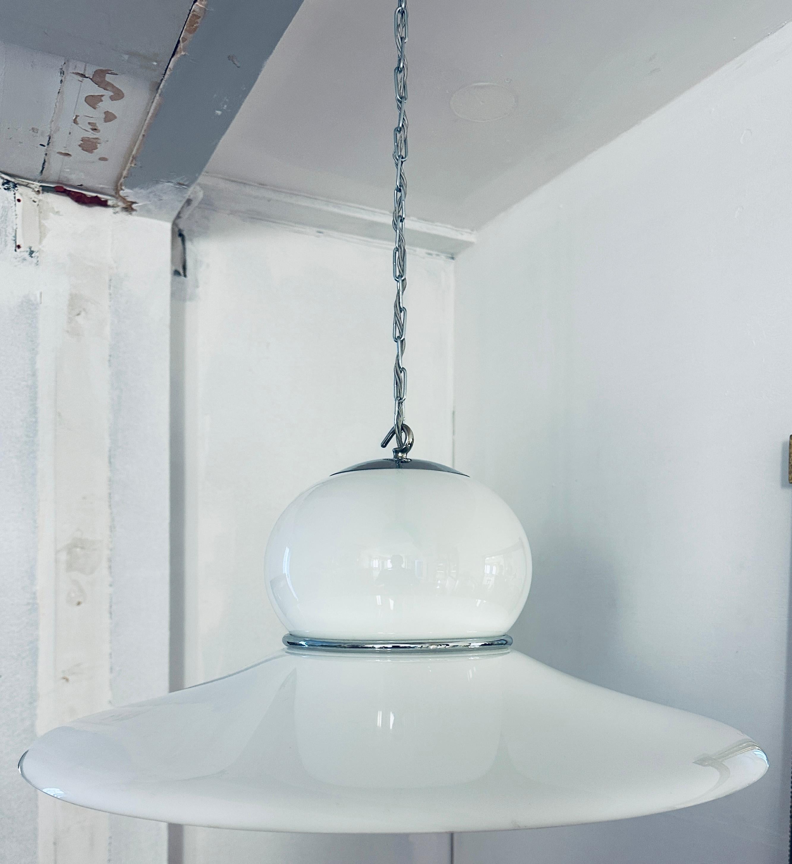 1970s White Plexiglass UFO Space Age Harvey Guzzini Hanging Ceiling Light 8