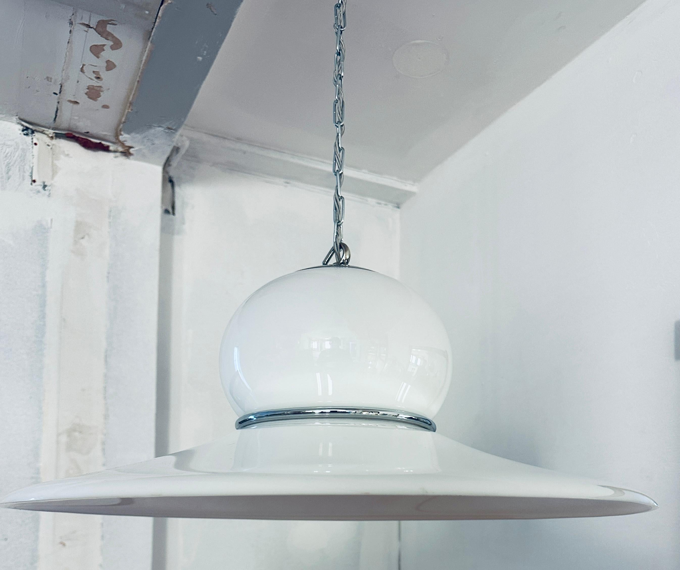 1970s White Plexiglass UFO Space Age Harvey Guzzini Hanging Ceiling Light 9