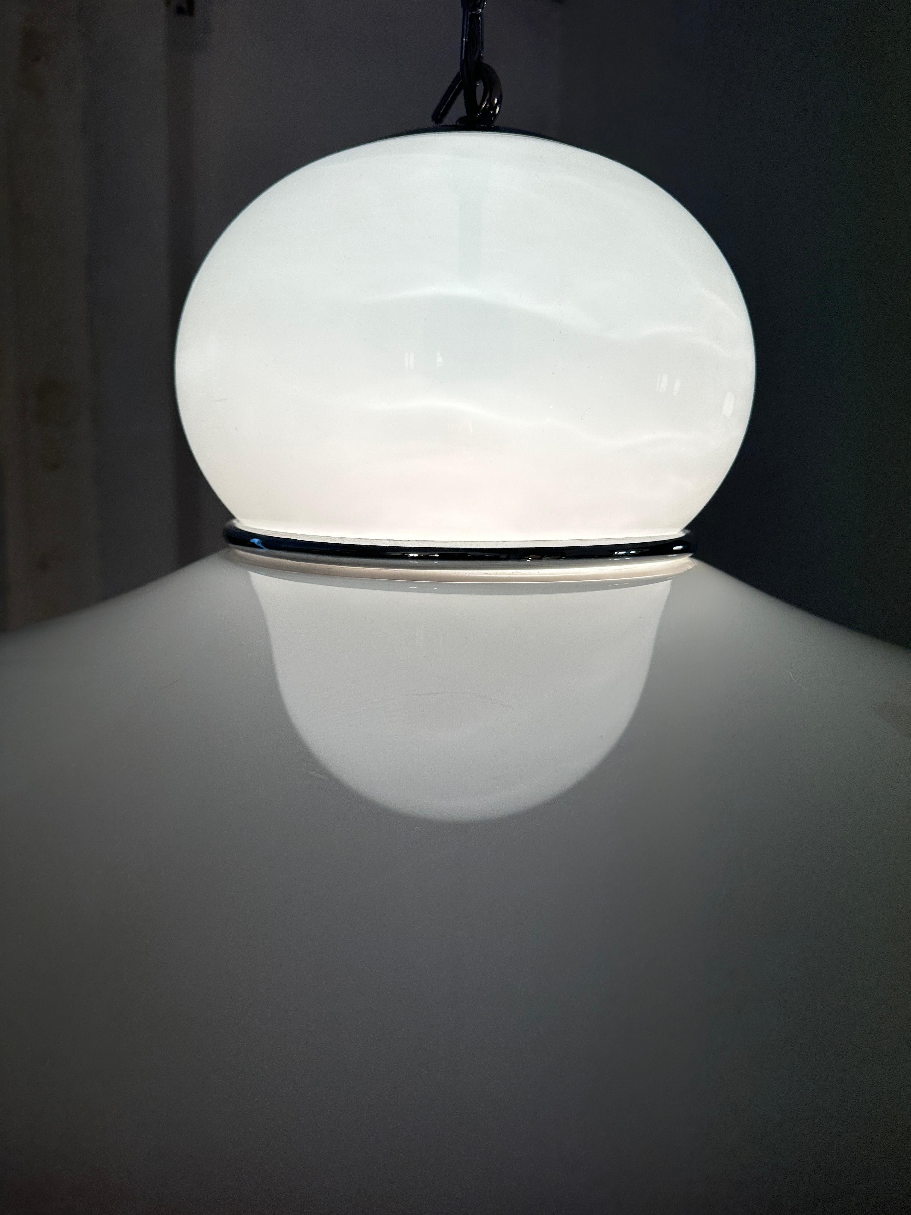 1970s White Plexiglass UFO Space Age Harvey Guzzini Hanging Ceiling Light 2
