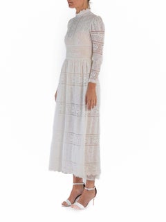 1970S White Victorian Revival Lace Long Sleeved Dress