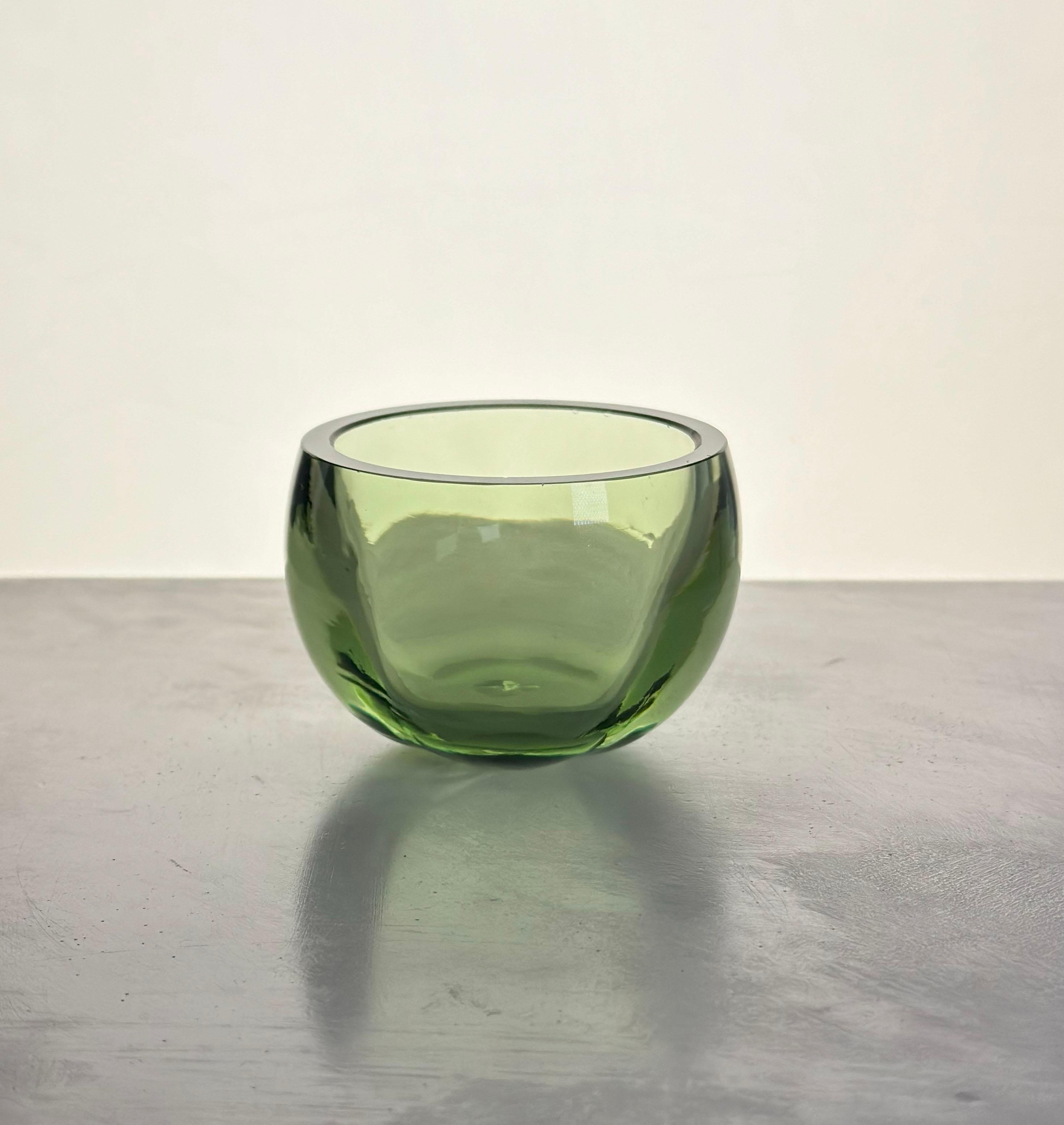 Weißfriars Votive-Kerzenhalter aus Meeresgrünem Glas, Modell:9394, 1954 (20. Jahrhundert) im Angebot