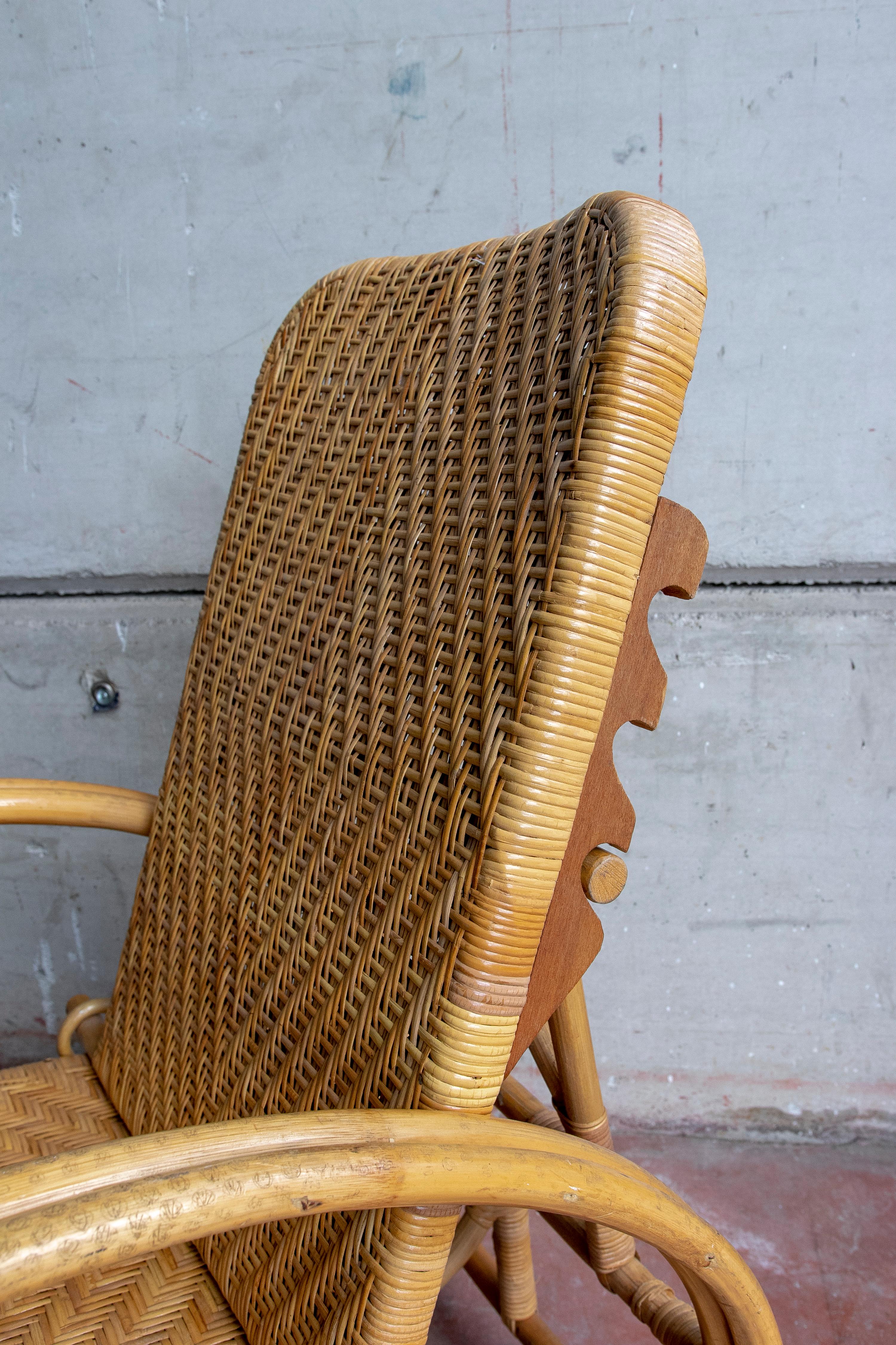 1970s Wicker and Bamboo Armchair with Adjustable Backrest and Footrest For Sale 9