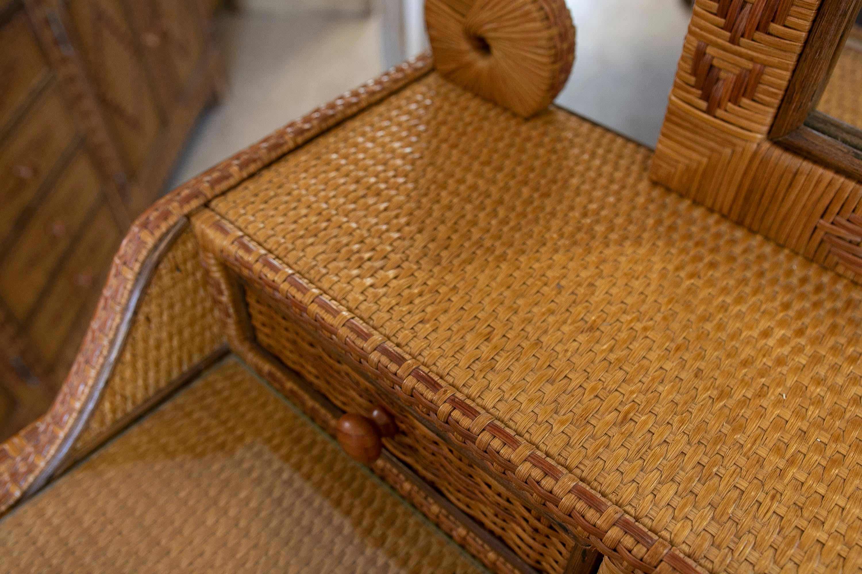 1970s Wicker and Wooden Dressing Table with Drawers and Mirrors For Sale 8
