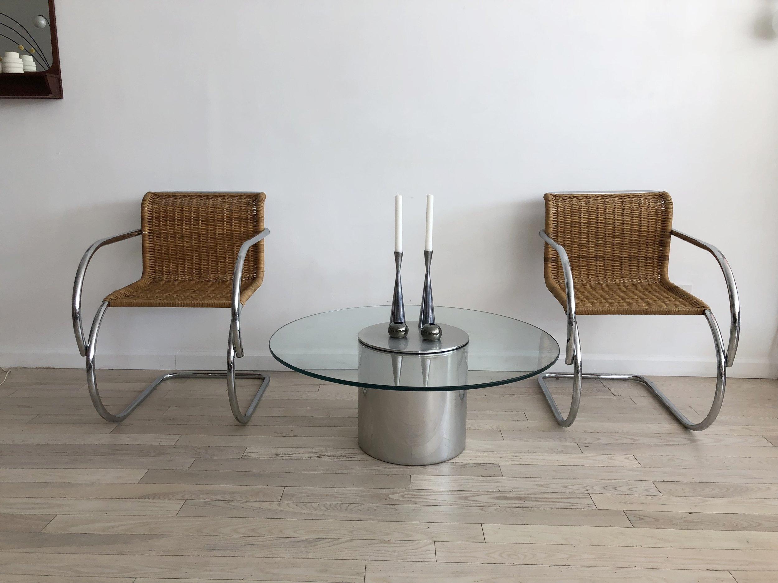 1970s Wicker MR Cantilever Armchairs in the Style of Mies van der Rohe, Pair 4