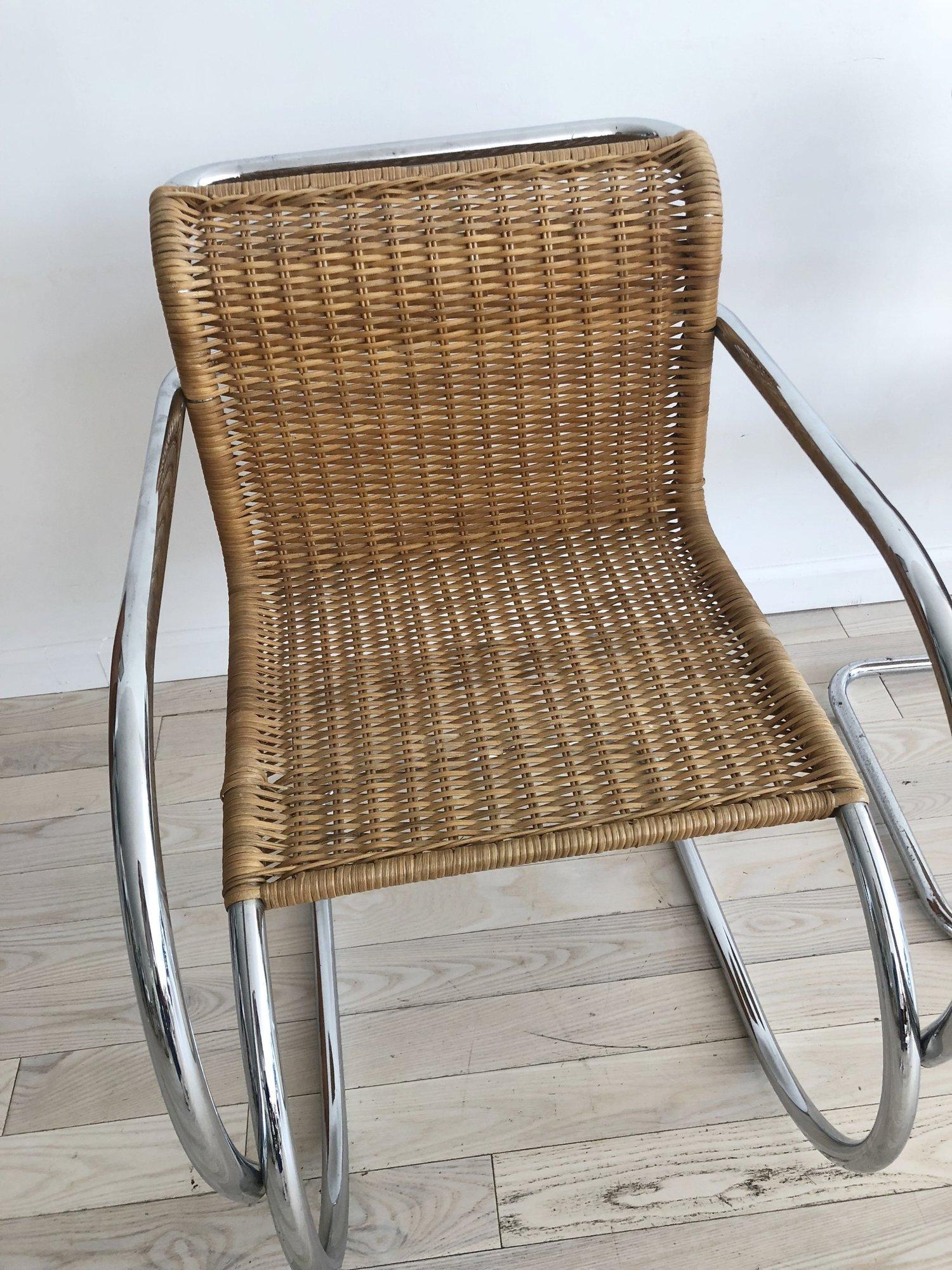1970s Wicker MR Cantilever Armchairs in the Style of Mies van der Rohe, Pair 5