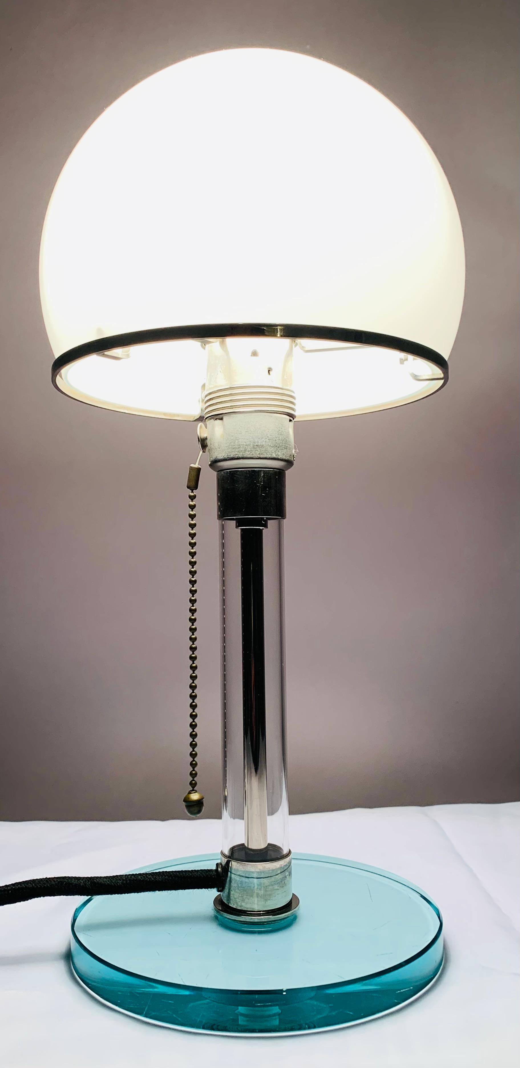 1970s, Wilhelm Wagenfeld WG 24 Bauhaus Chrome and Domed White Glass Table Lamp In Good Condition In London, England