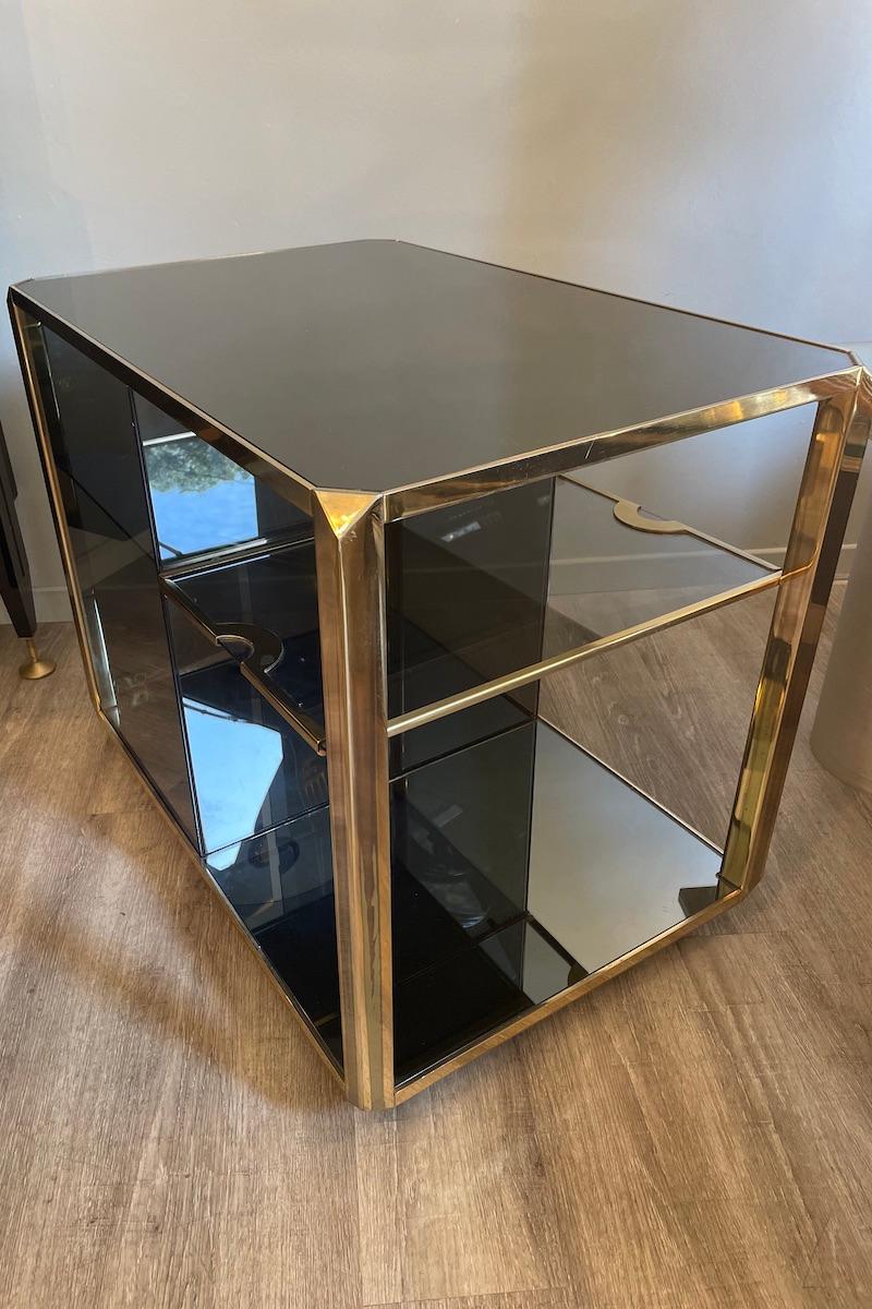 1970s Willy Rizzo Brass and Smoked Glass Bar Cart For Sale 13