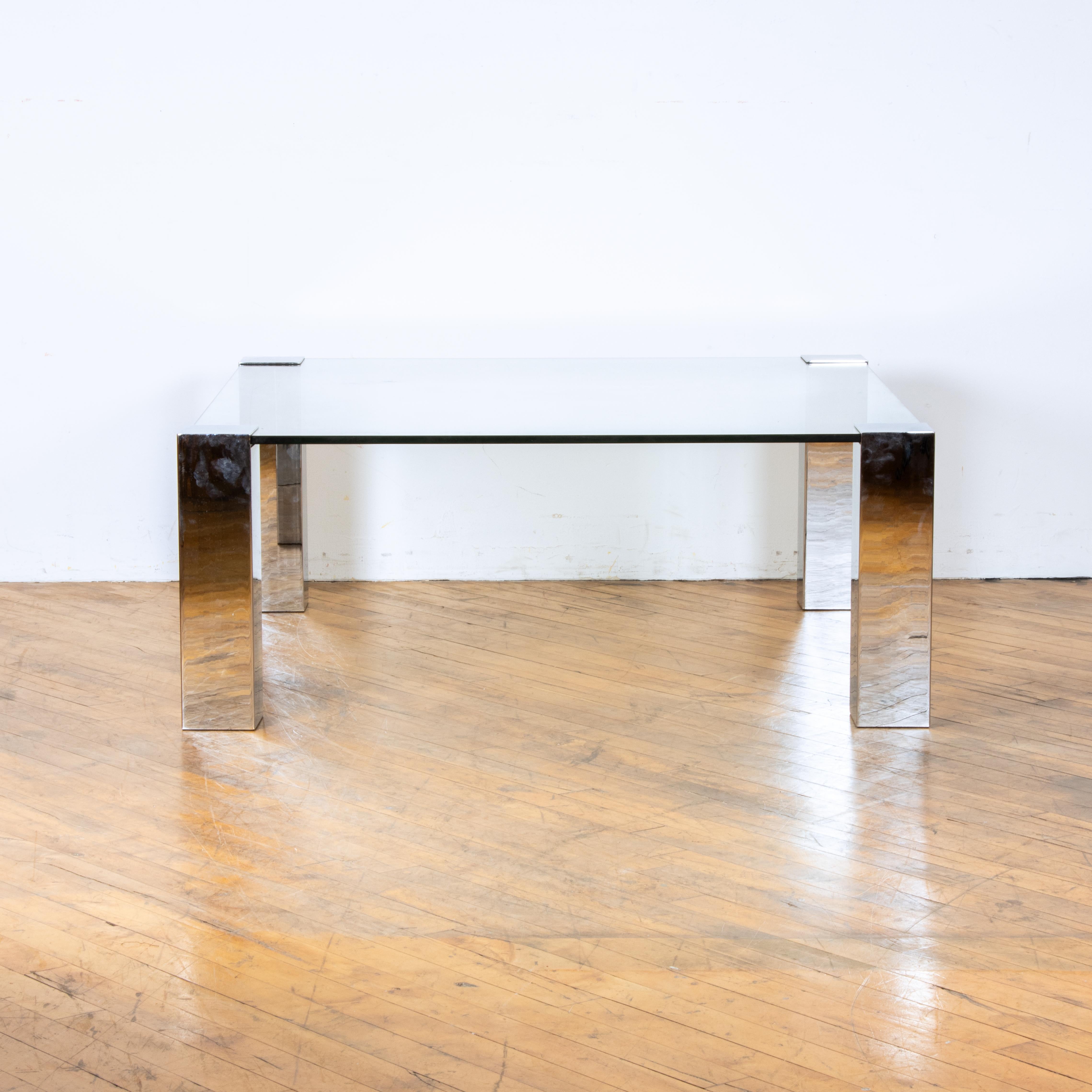 Mid-Century Modern 1970s Willy Rizzo Chrome and Glass Coffee Table for Cidue