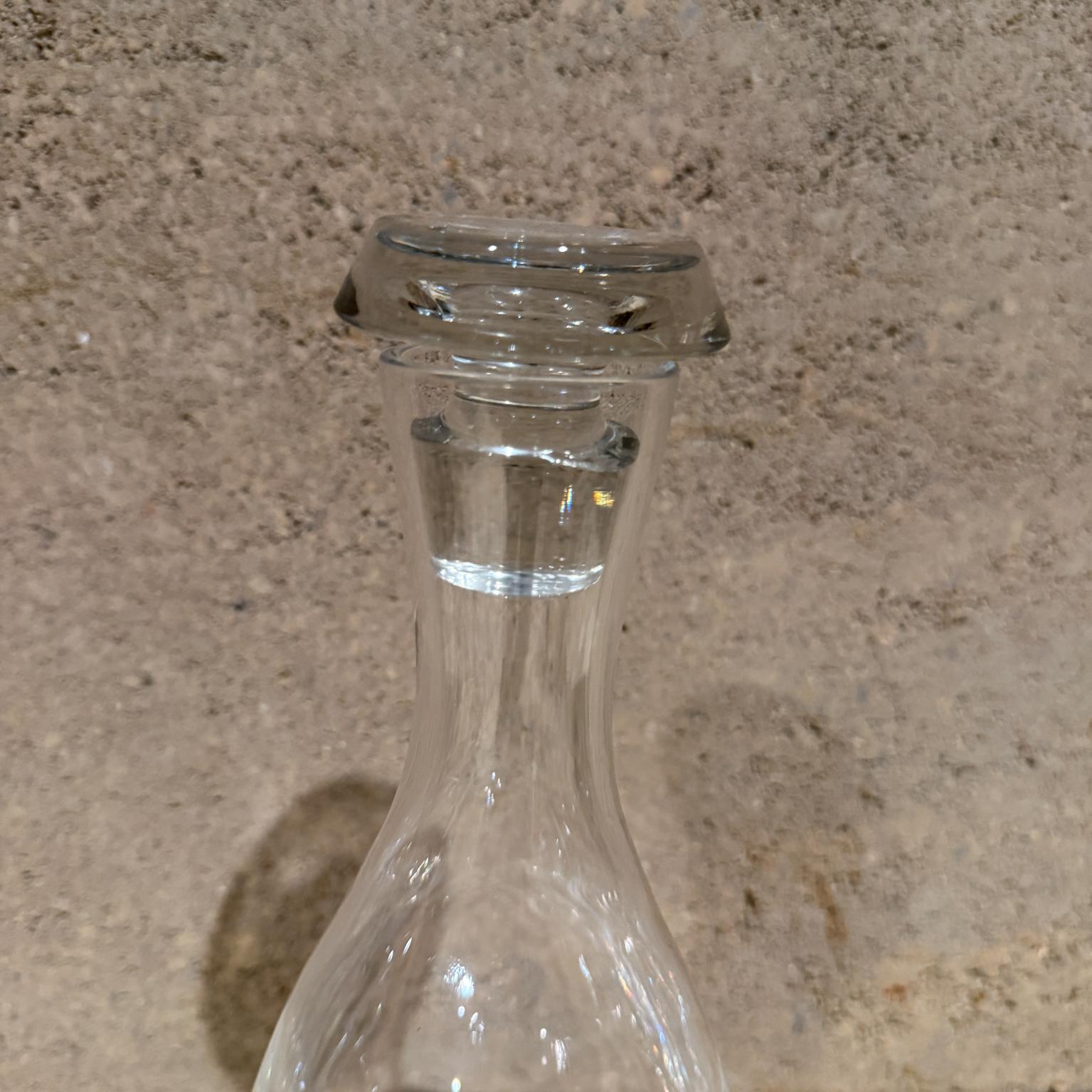 Jarra decantadora de vino de los años 70 Modern Art Glass en venta 5