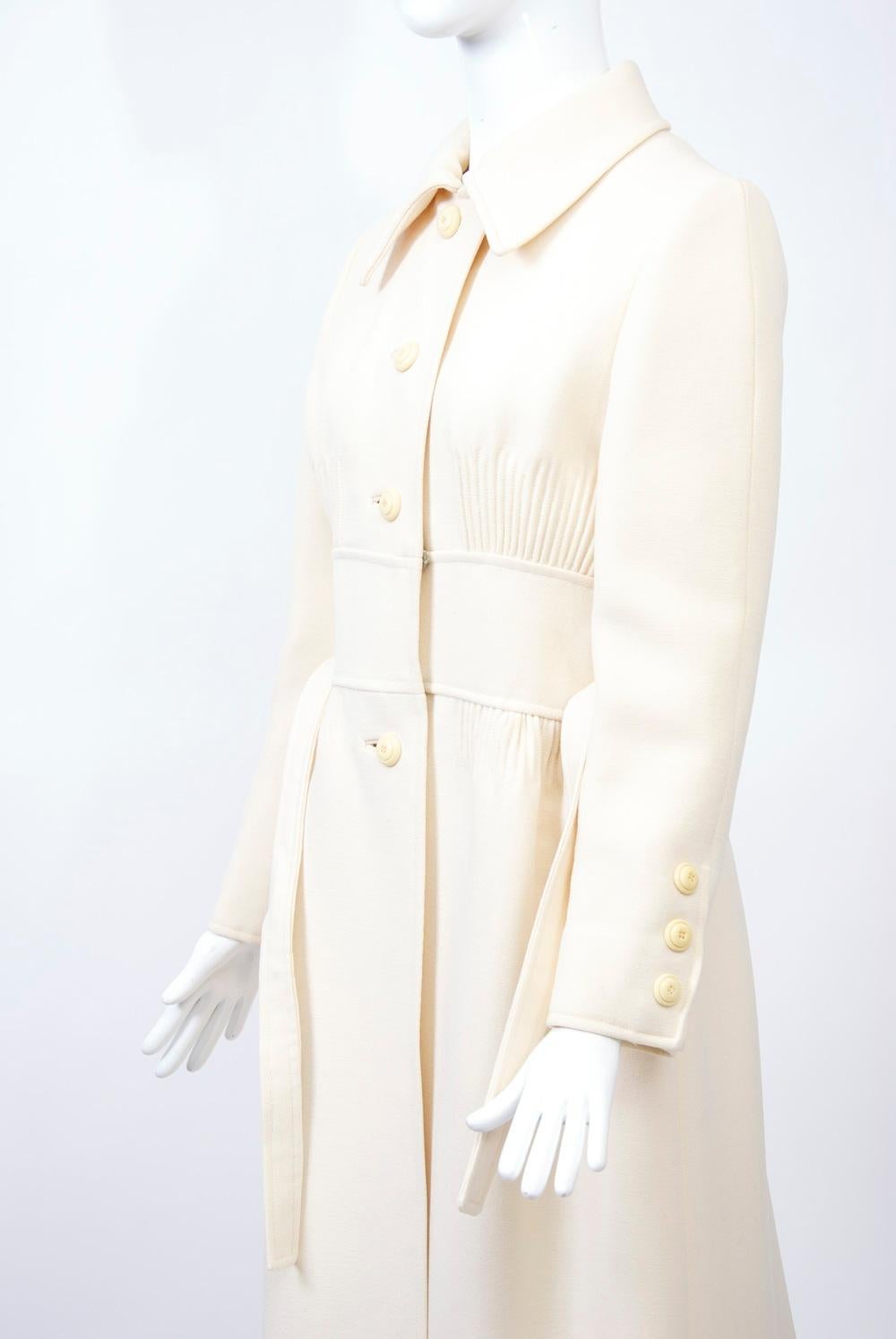 1970s Winter White Wool Coat 4