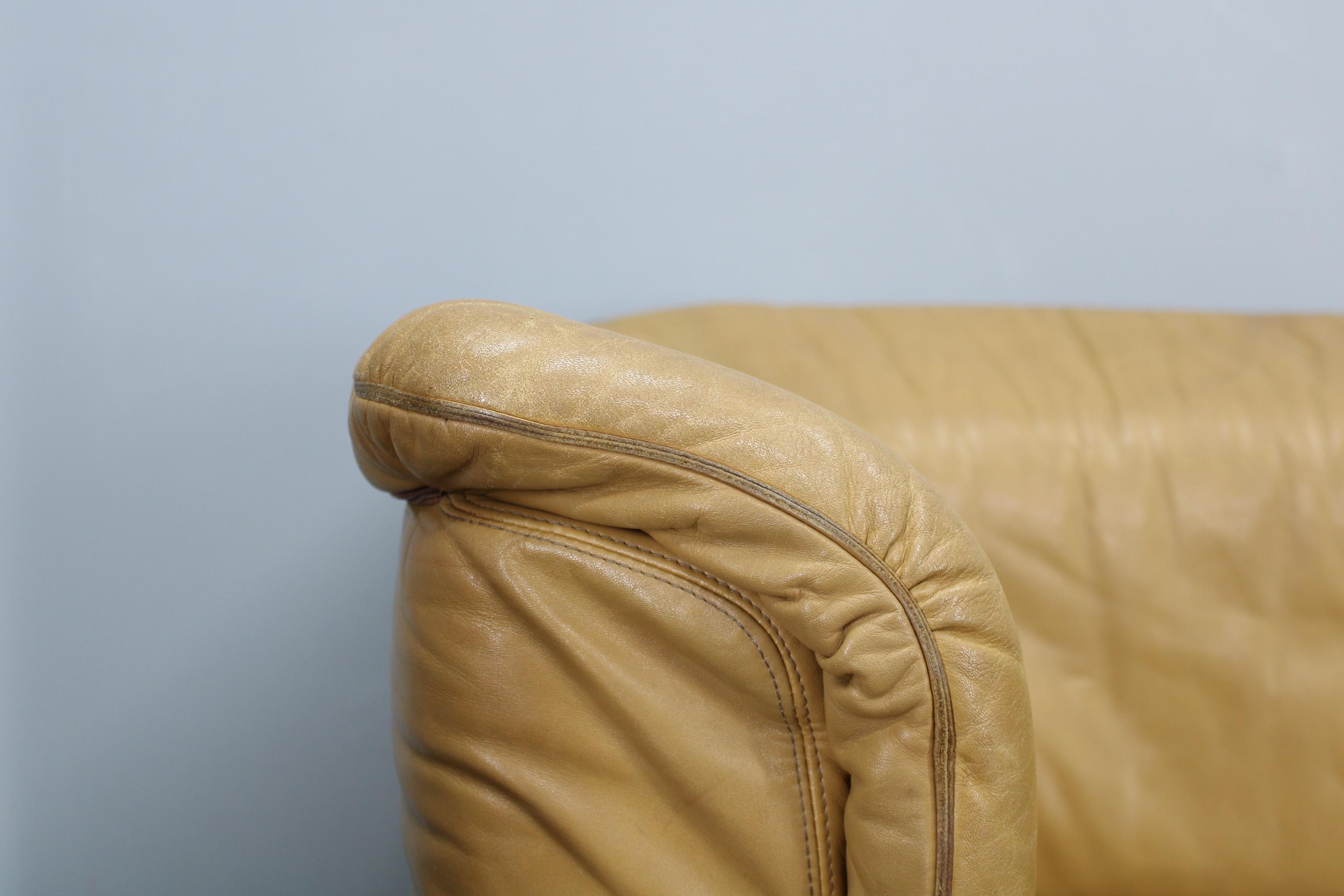 1970er Wittmann Hochbaret Leder Modular Sofa, Österreich im Angebot 1