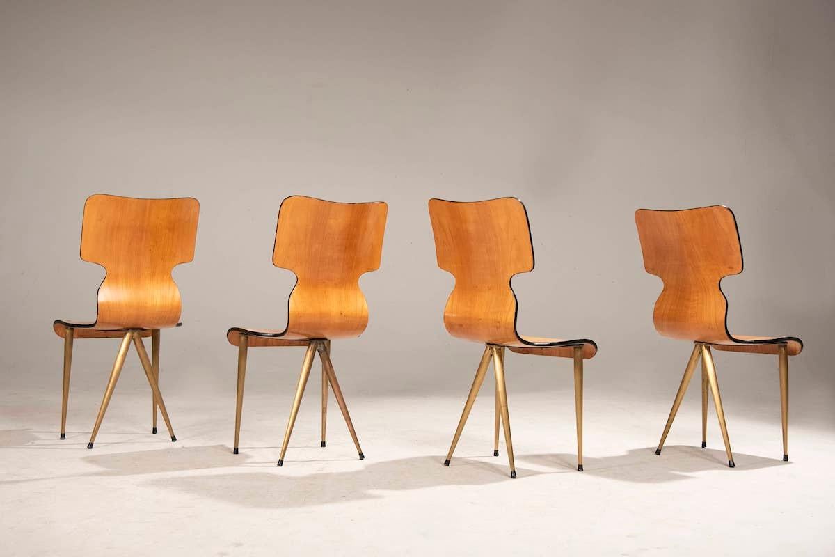 Italian 1970s Wooden Chairs With Brass Legs Set Of 4 For Sale