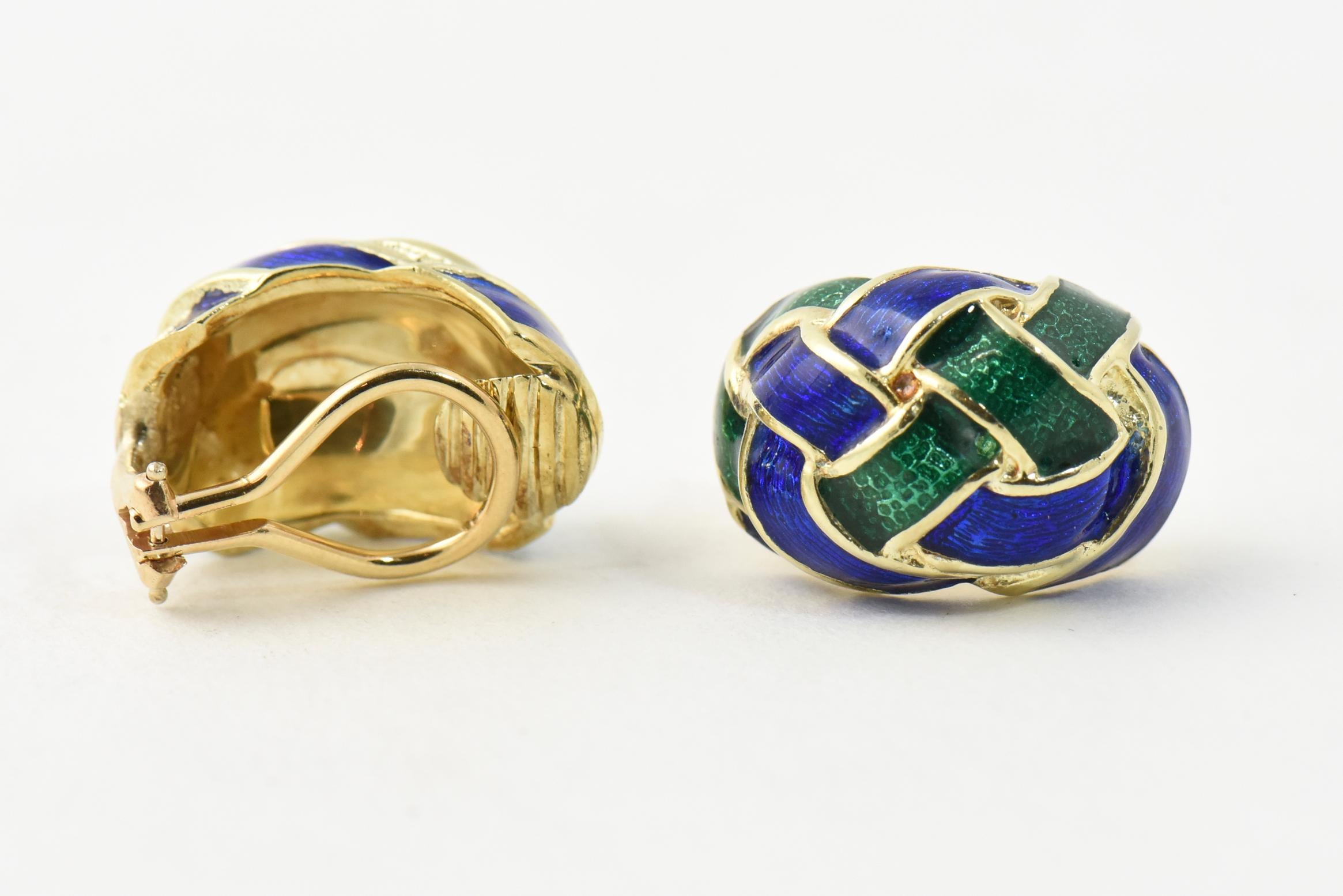 Women's 1970s Woven Green and Blue Enamel Gold Earrings For Sale