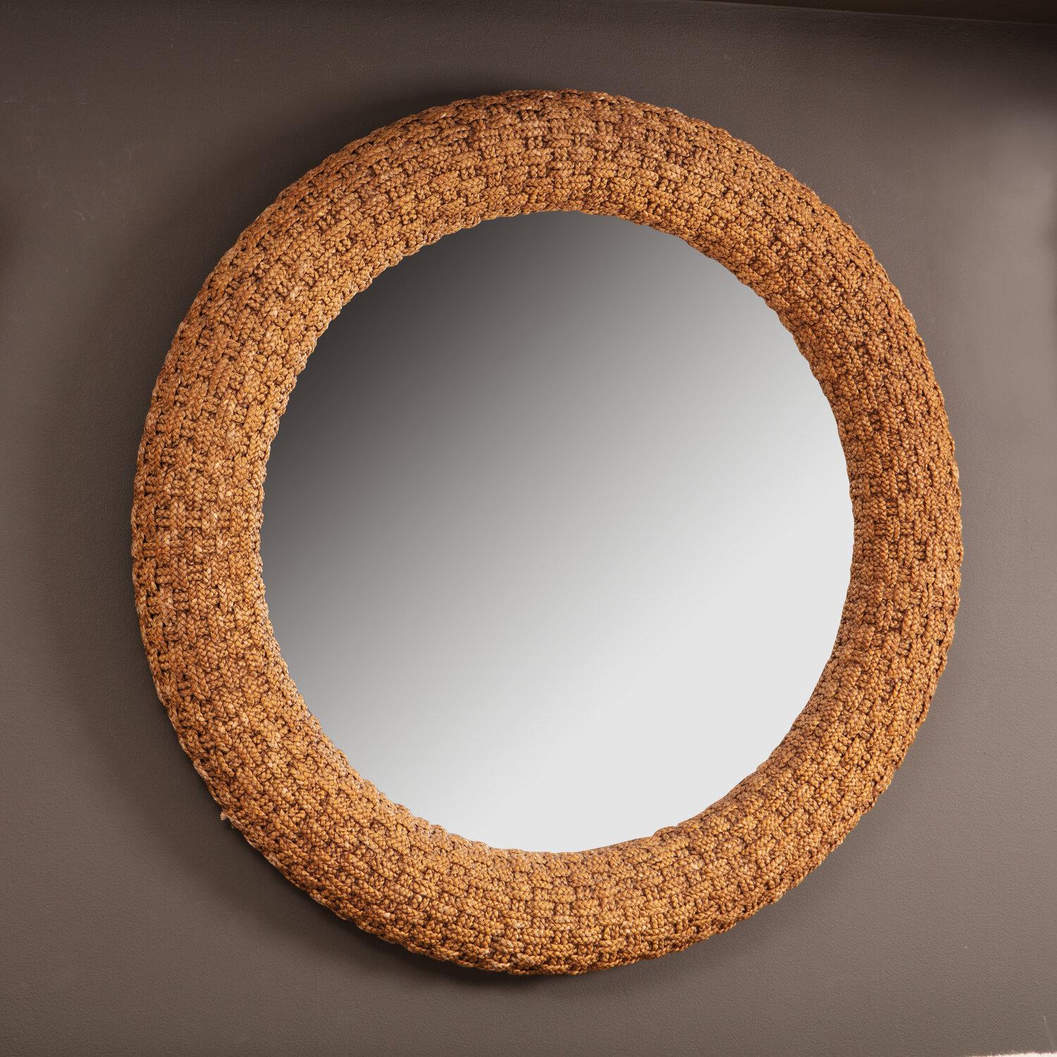 A gorgeous 1970s rope mirror in an extra large scale of 4’ in diameter. 

 