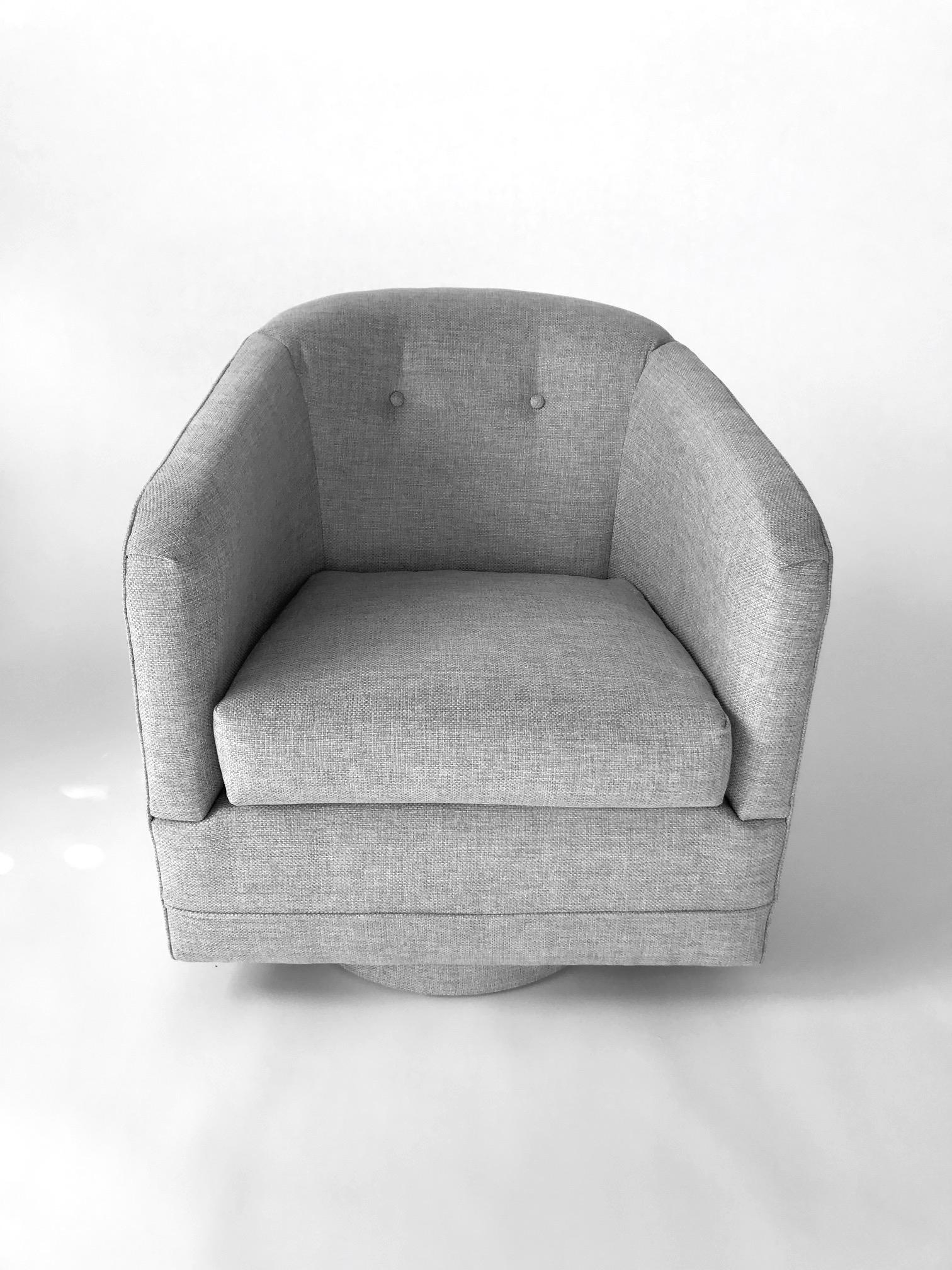 1970s Woven Upholstered Swivel Lounge Chair by Milo Baughman 4