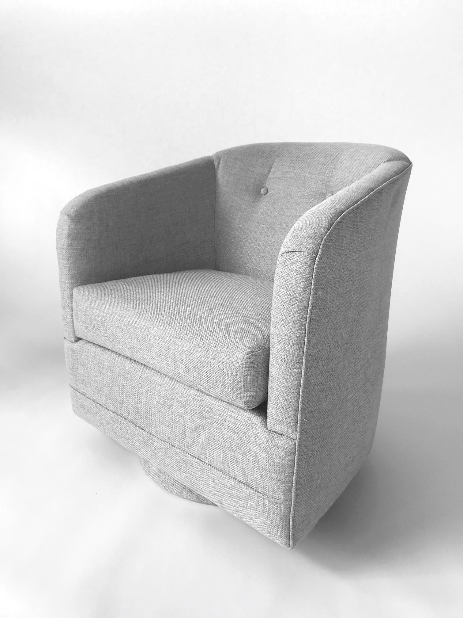 1970s Woven Upholstered Swivel Lounge Chair by Milo Baughman (amerikanisch)