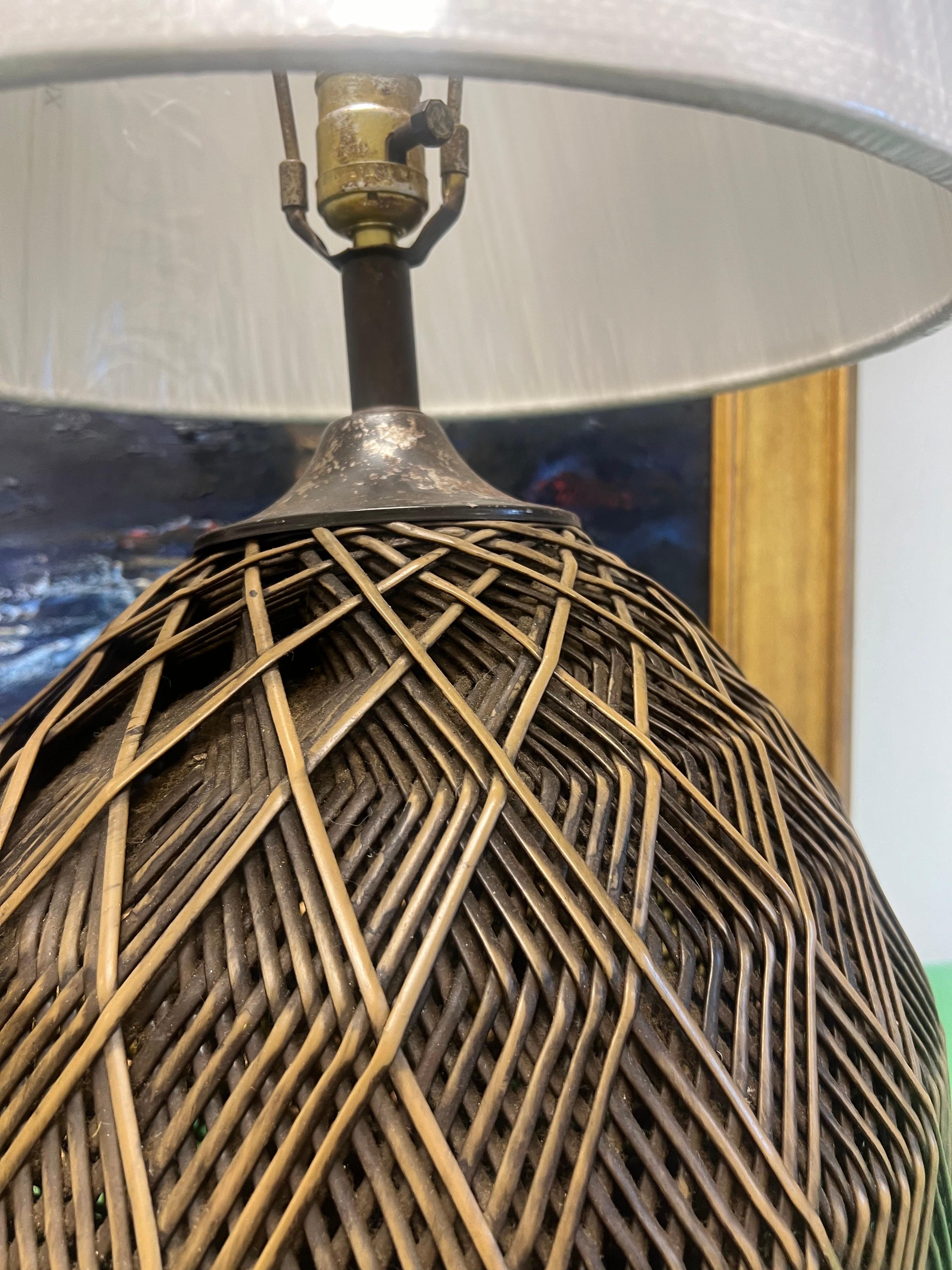 1970’s Woven Wicker Geometric Table Lamps With Ro Sham Beaux Shades - a Pair For Sale 3