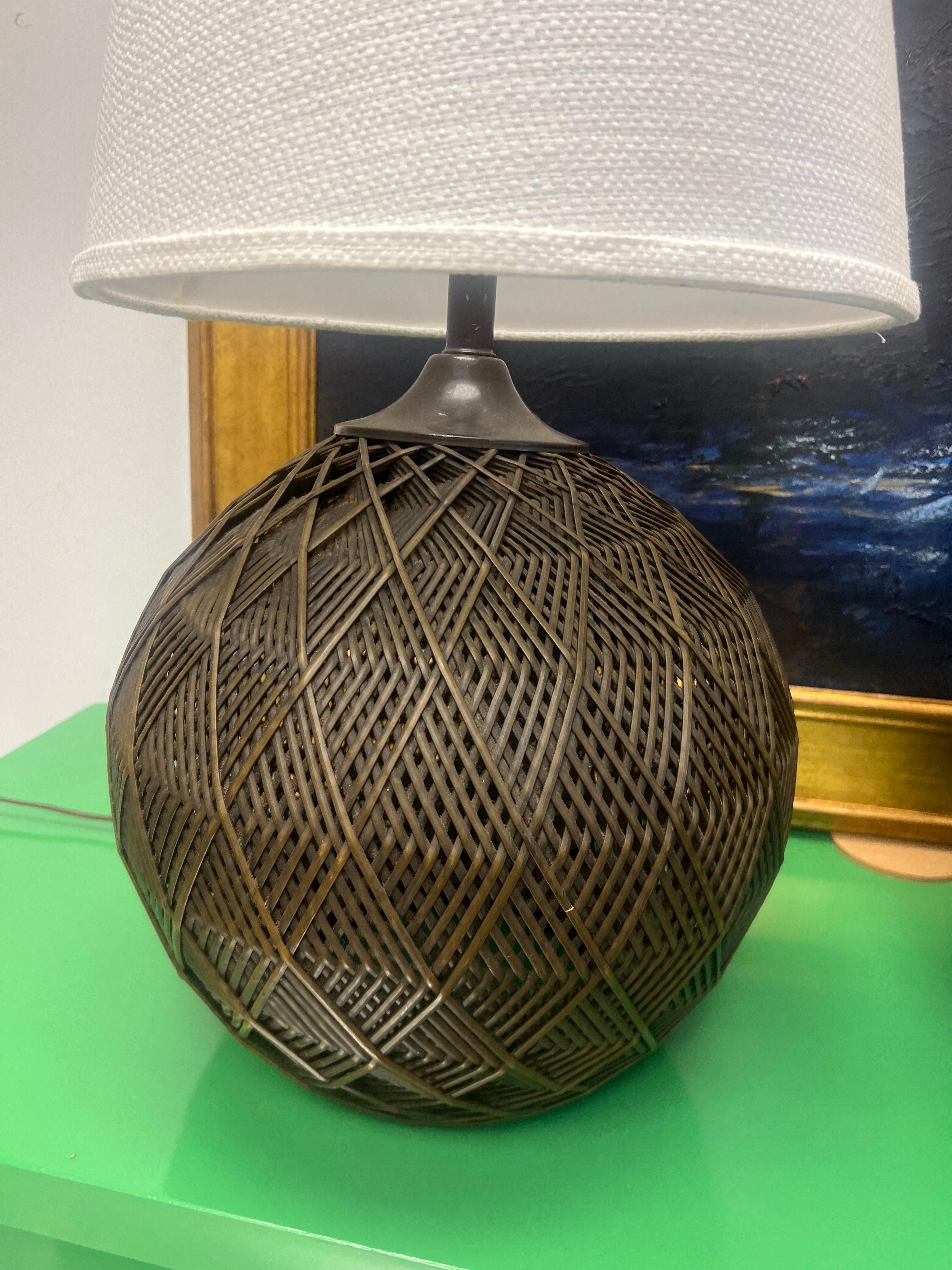 American 1970’s Woven Wicker Geometric Table Lamps With Ro Sham Beaux Shades - a Pair For Sale
