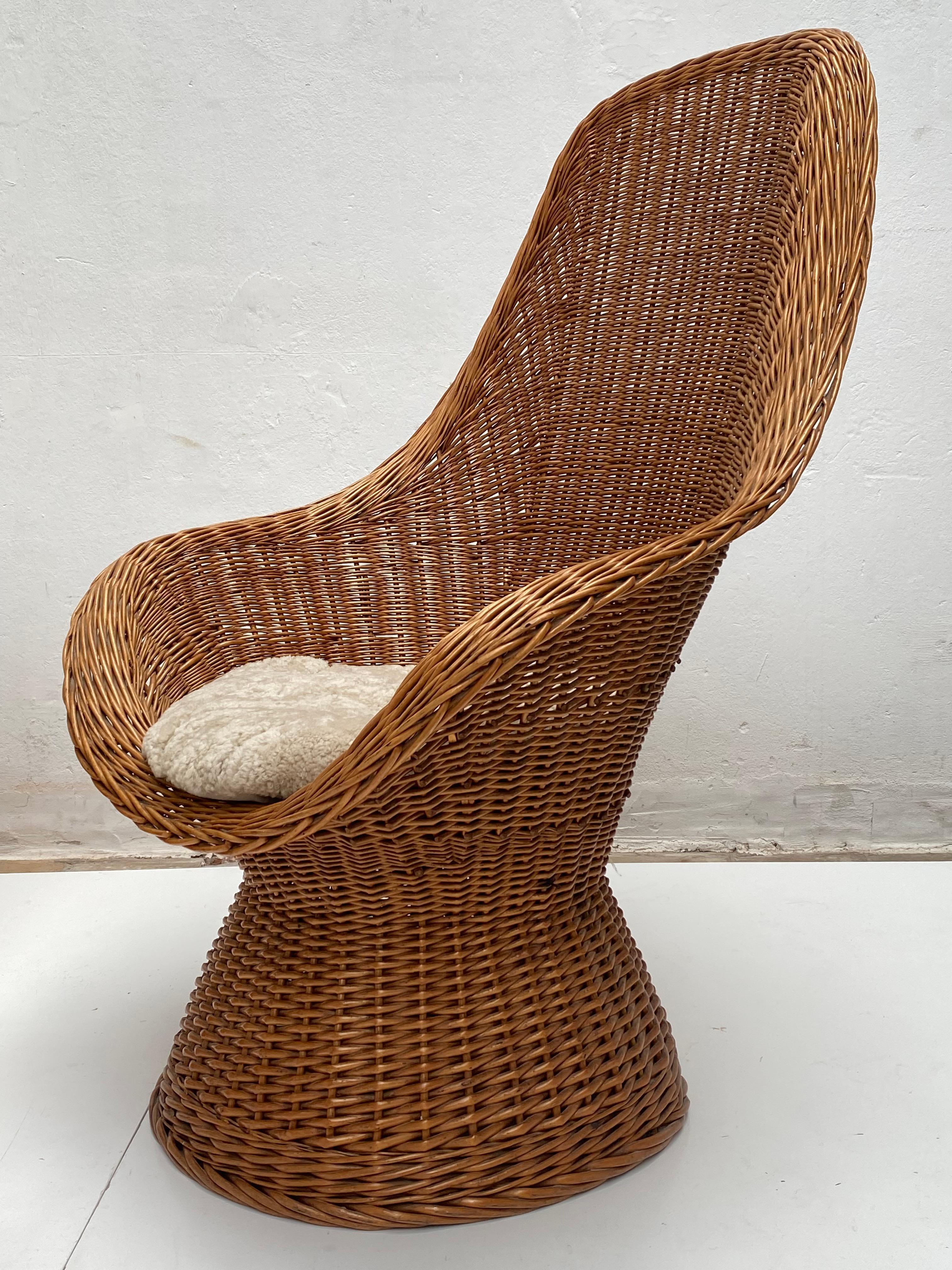 1970's Woven Wicker & Sheepskin Cushion Papa, Mama, Child Lounge Chairs + Table 9