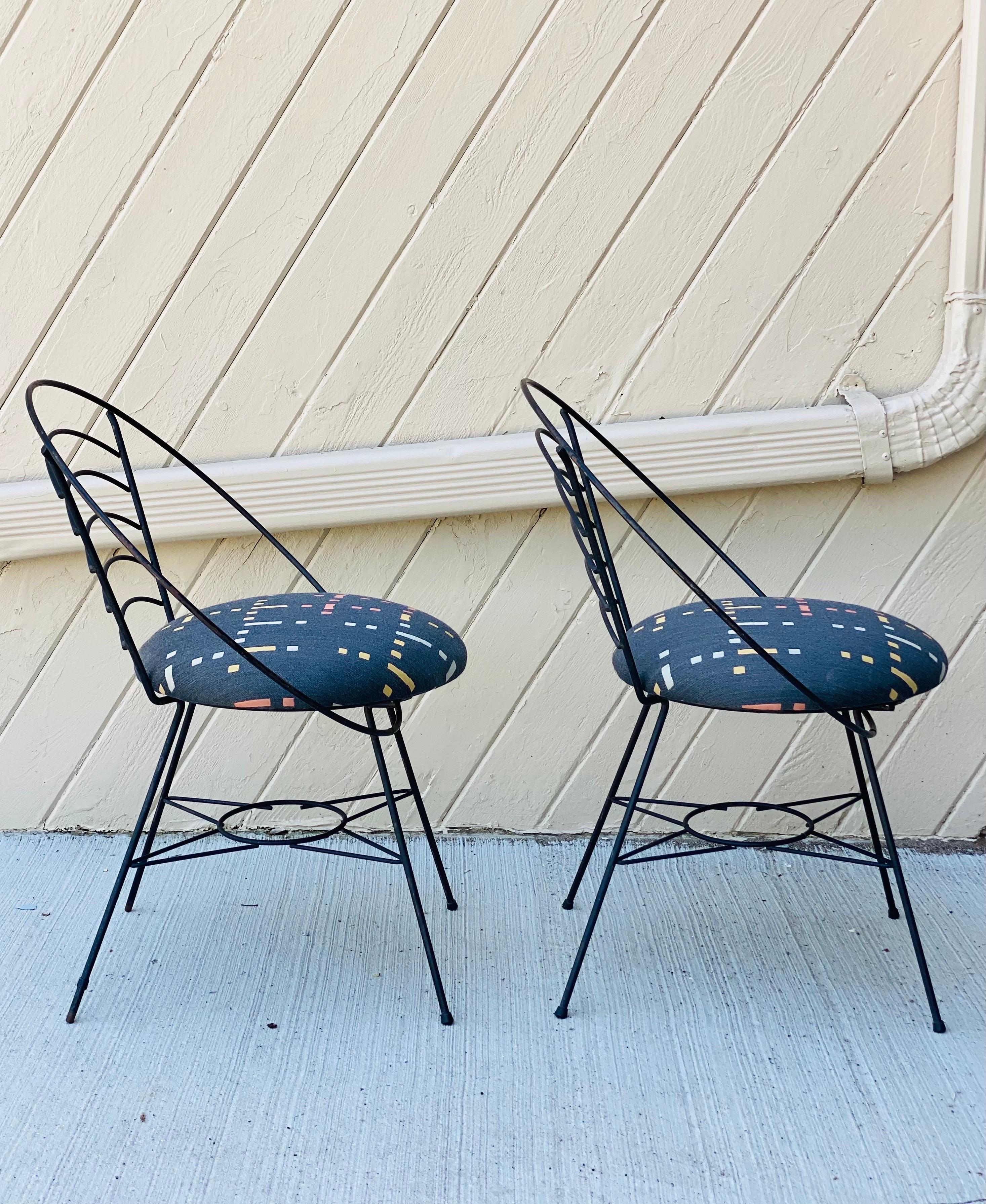 American 1970s Wrought Black Iron Atomic Hoop Chairs, a Pair For Sale