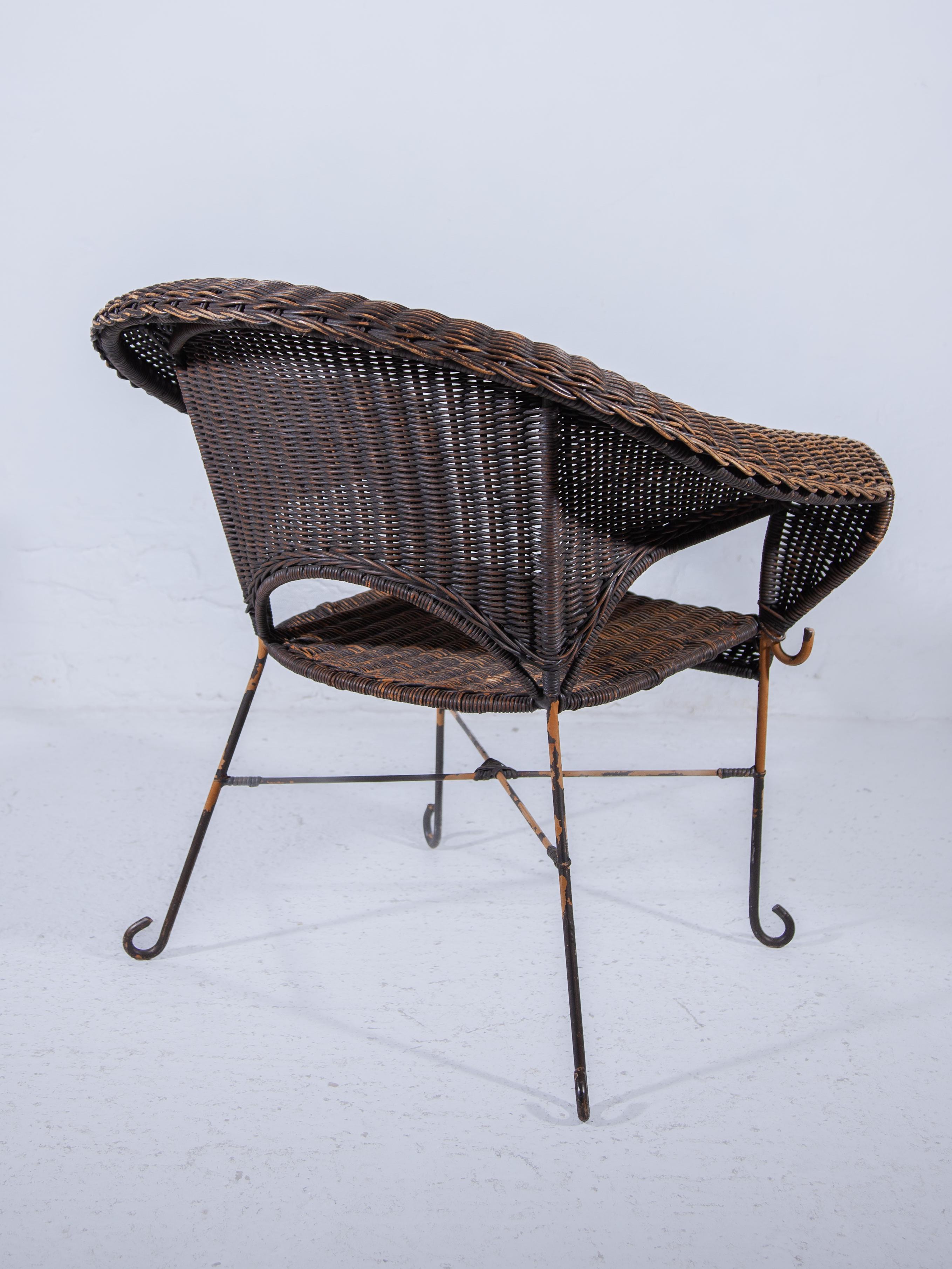 Fatto a mano Sedia Wicker Works in ferro battuto degli anni '70 in vendita