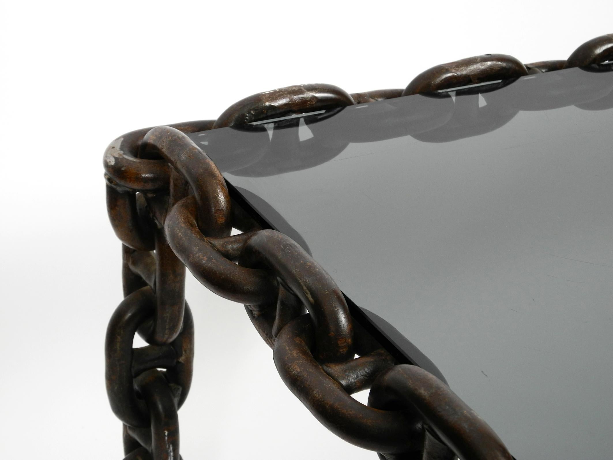 1970s XL Coffee Table Made of Nautical Iron Chain and a Thick Smoked Glass Plate For Sale 5
