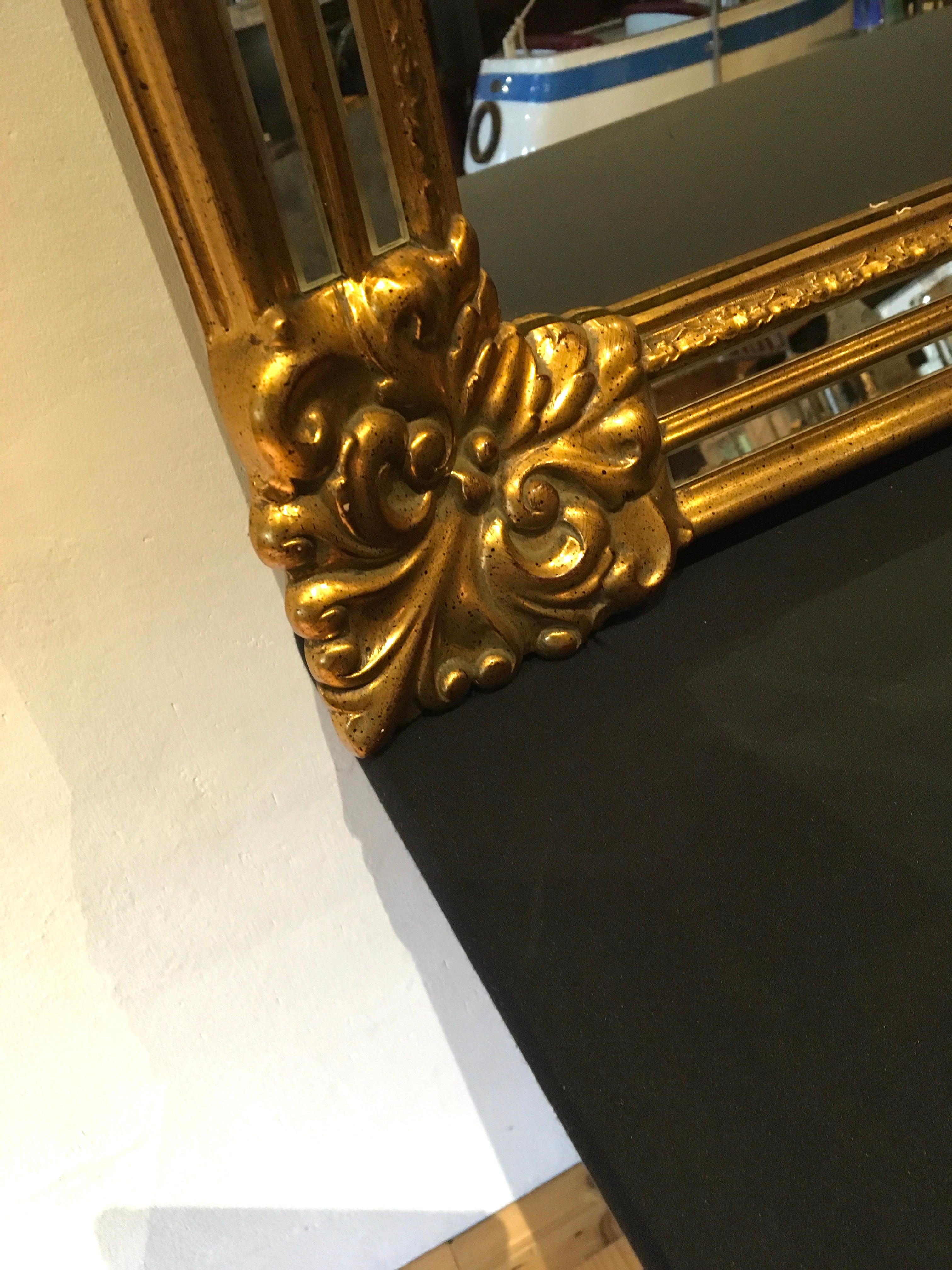 1970s XL Gilded Wall Mirror by Deknudt, Belgium In Good Condition For Sale In Antwerp, BE