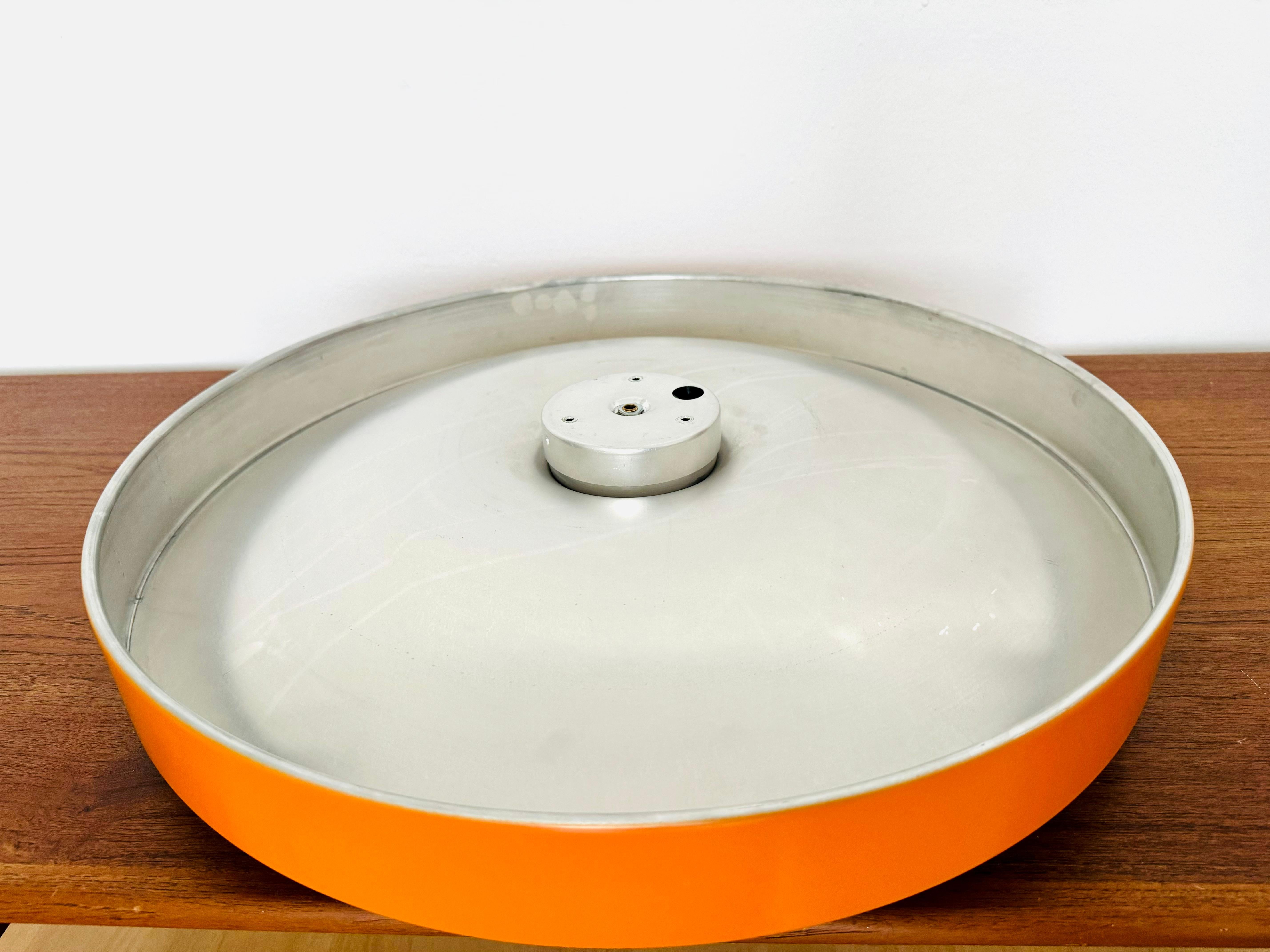 Lámpara de pared o techo XXL Ufo de los años 70 de Staff en venta 7