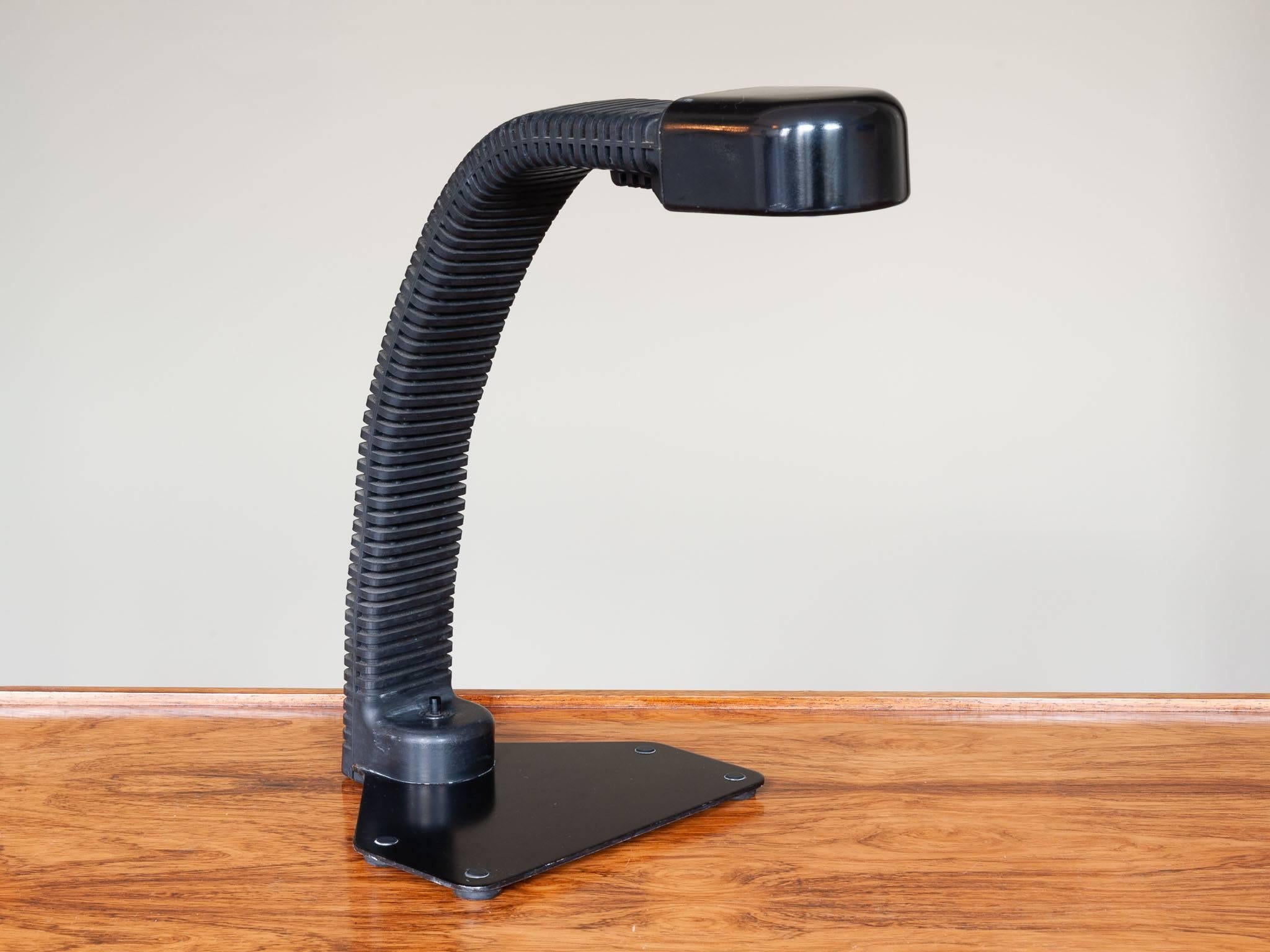 Late 20th Century 1970s Yamagiwa Cobra Flexible Desk Lamp by Kisho Kurokawa