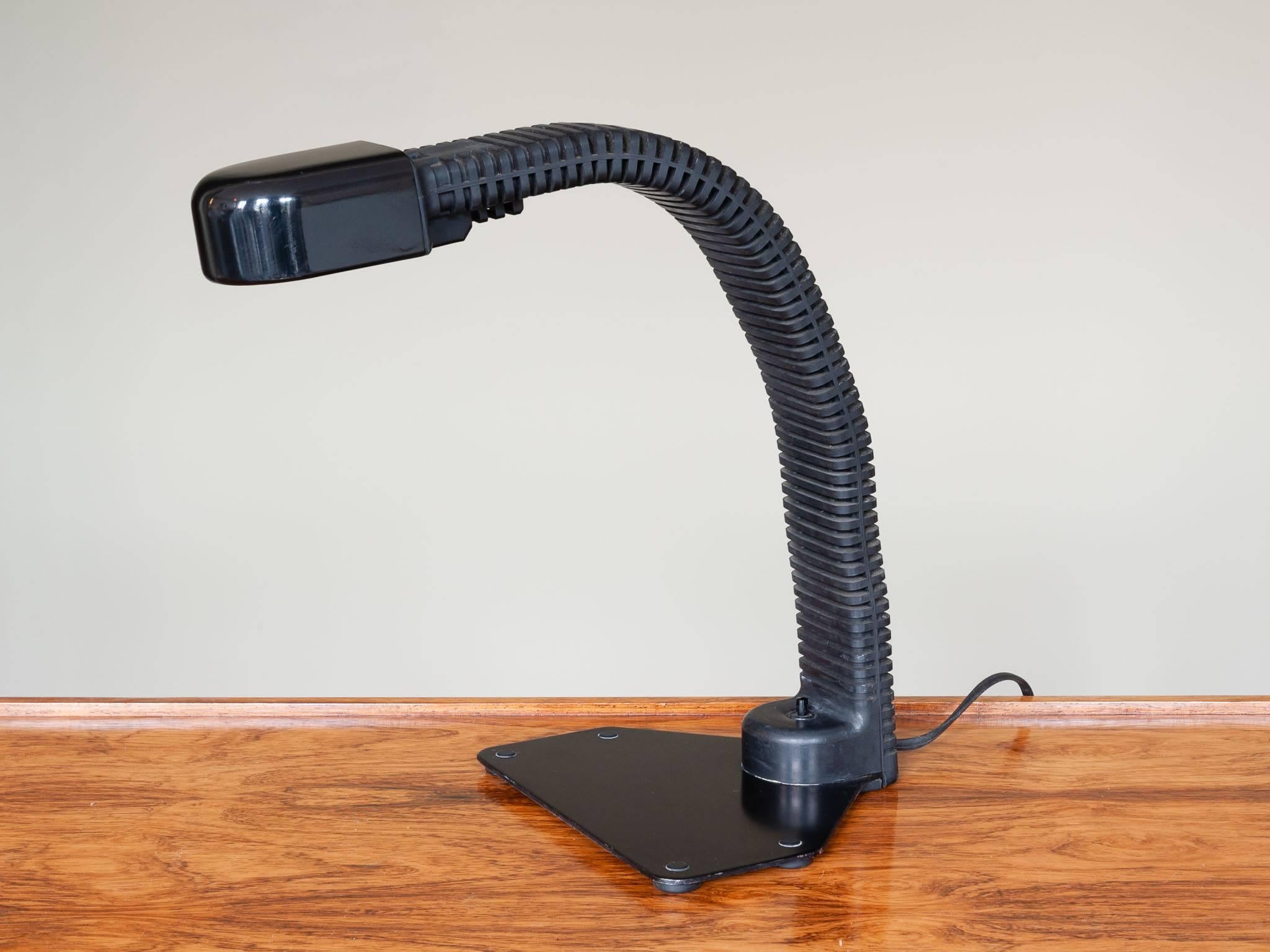 1970s Yamagiwa Cobra Flexible Desk Lamp by Kisho Kurokawa 1