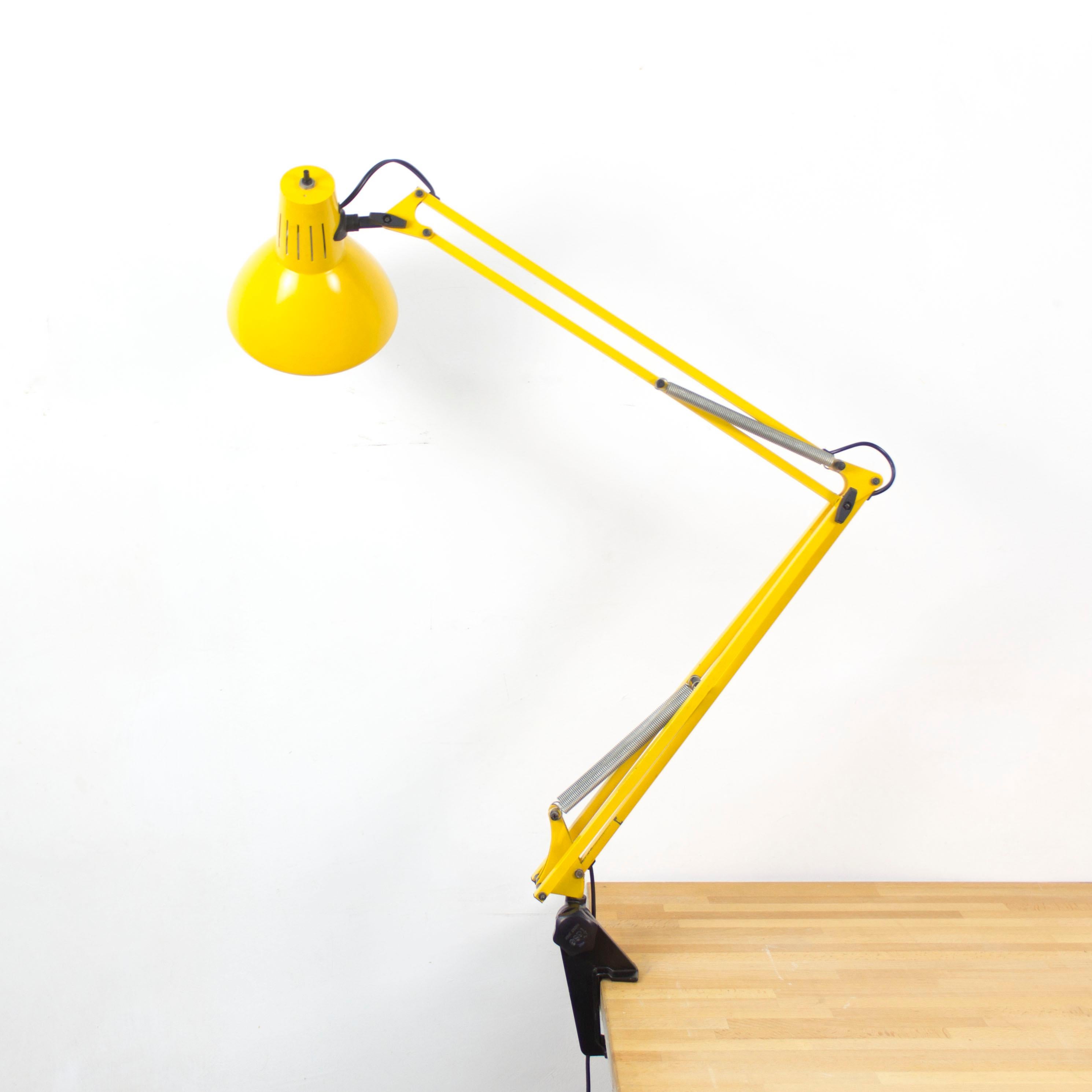 1970s Yellow Architect's Lamp by Fase In Good Condition For Sale In Barcelona, Barcelona