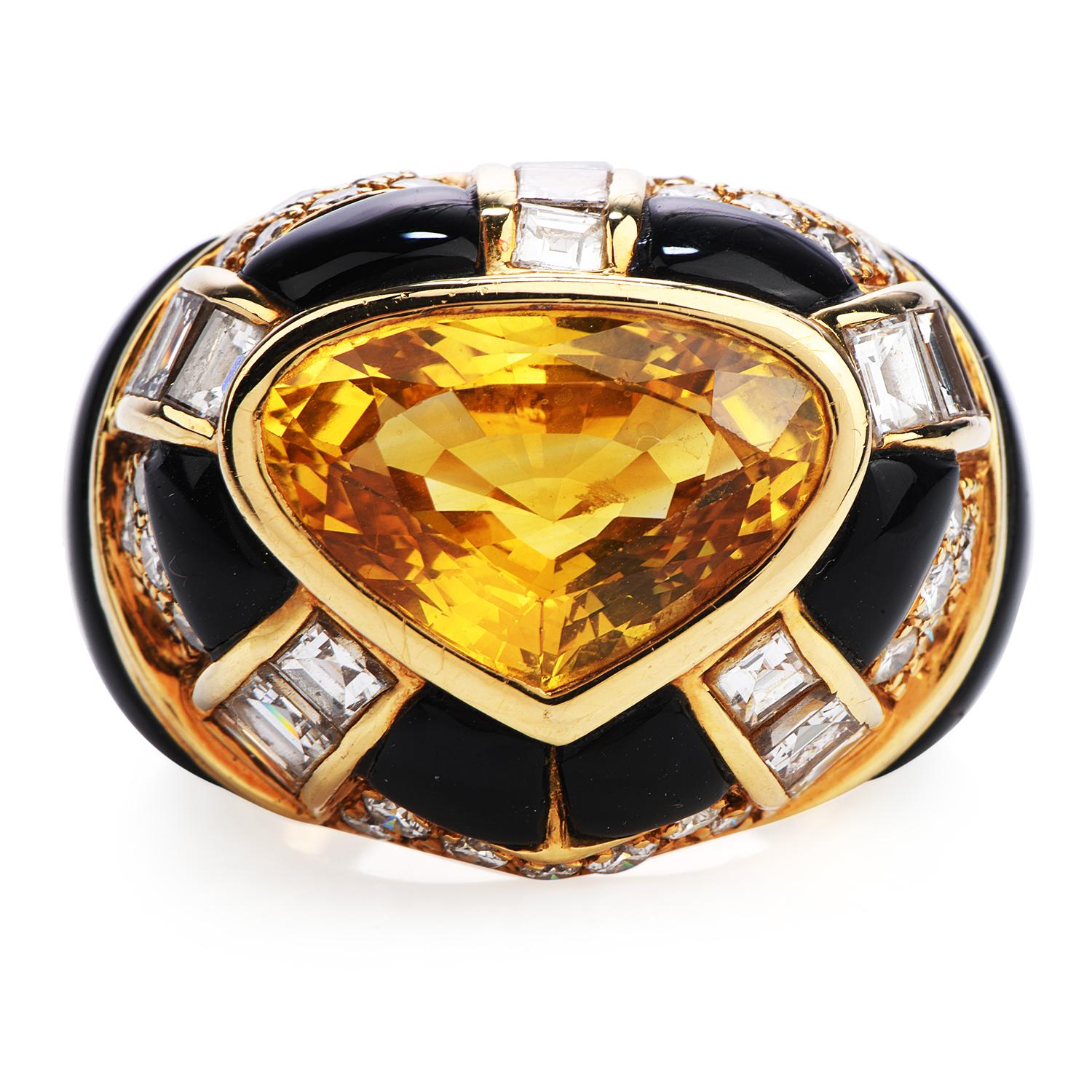  Ce modèle vintage des années 1980  la large bague en saphir jaune sri-lankais et diamant certifiée par le GIA est la bague idéale.

Réalisé en or jaune 18 carats massif et lourd, le centre est orné d'un saphir jaune certifié GIA, en provenance du