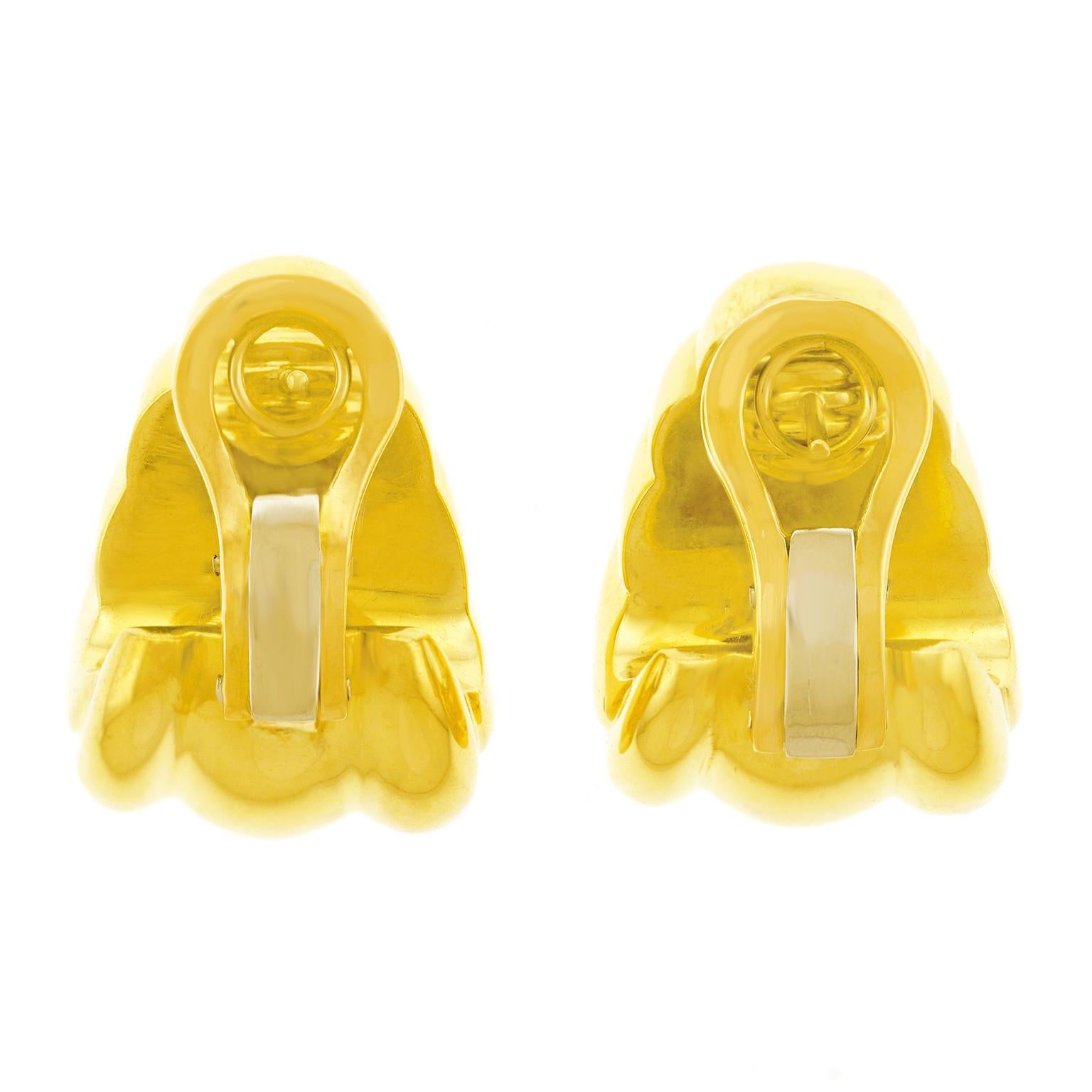 1970s Yellow Gold Earrings 4