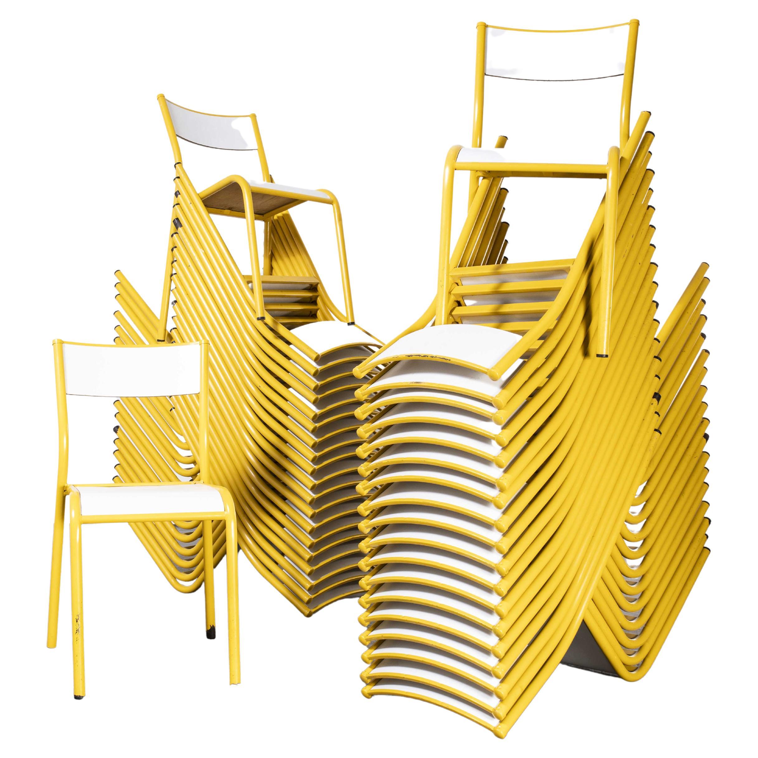 Chaise de salle à manger empilable jaune Mullca des années 1970, grandes quantités disponibles