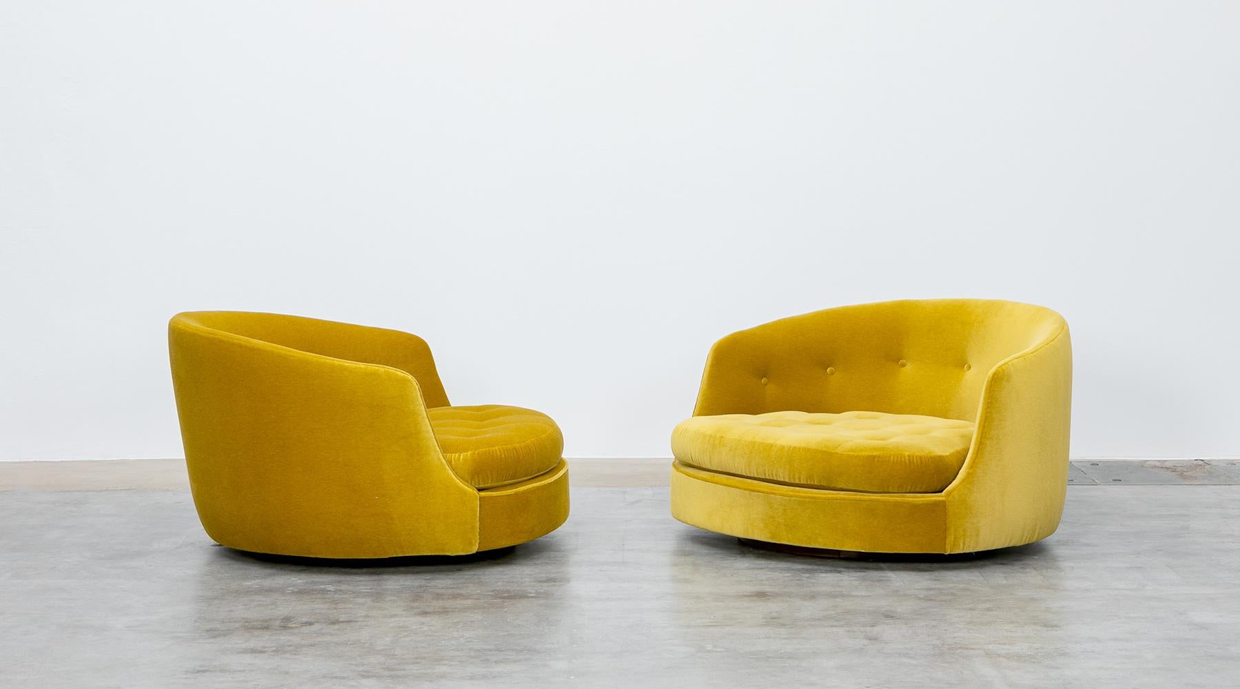 swivel yellow chair