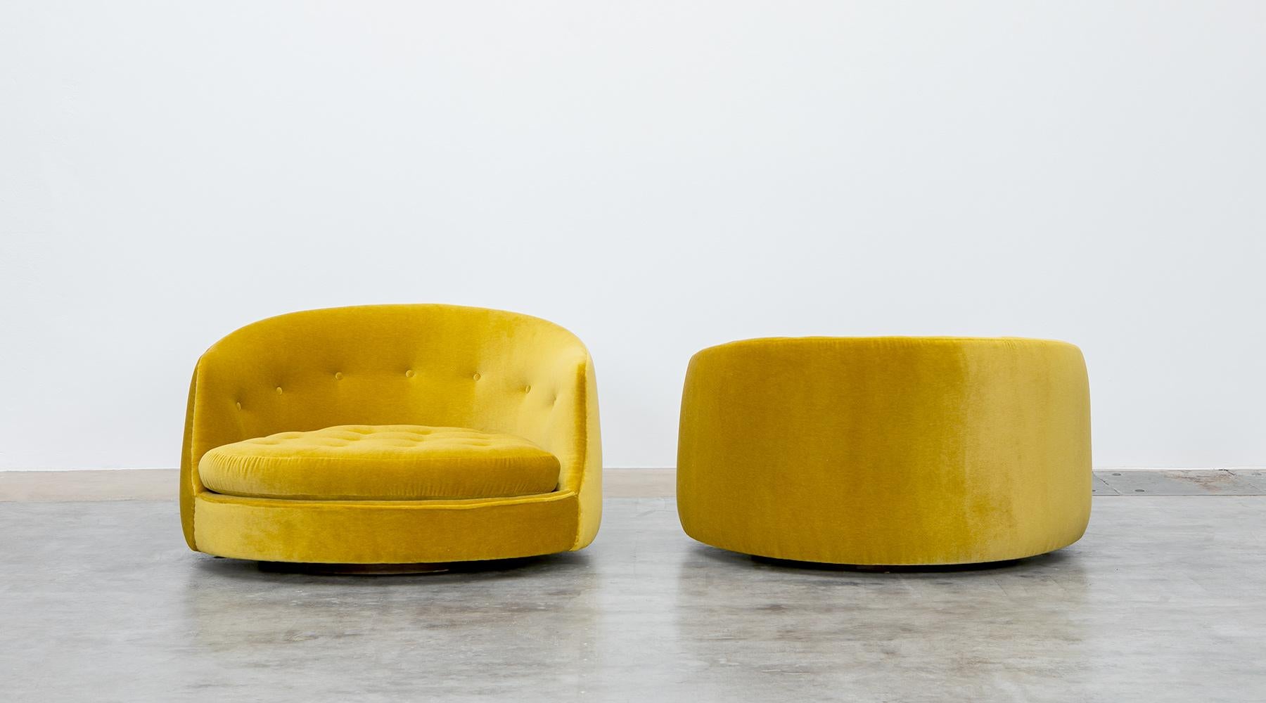 American 1970s Yellow New Upholstery Pair of Swivel Lounge Chair by Milo Baughman