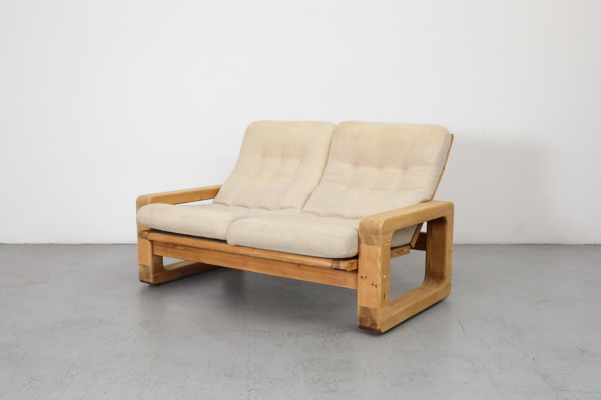 Sofá reclinable de pino gordo estilo Yngve Ekstrom de los años 70 con tapicería blanca Sueco en venta