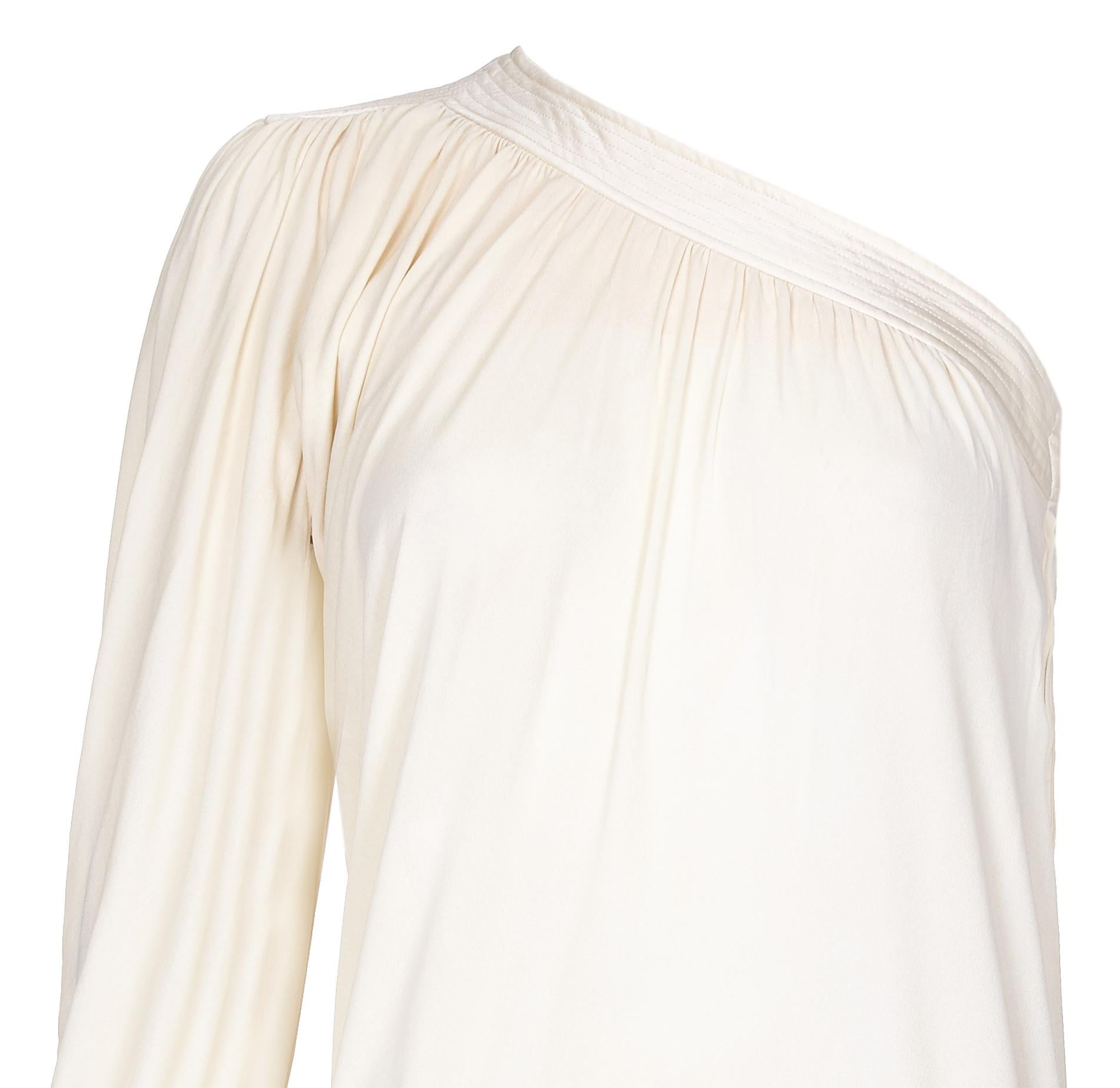 Gris 1970 - Yuki Couture - Robe en jersey de soie crème  en vente