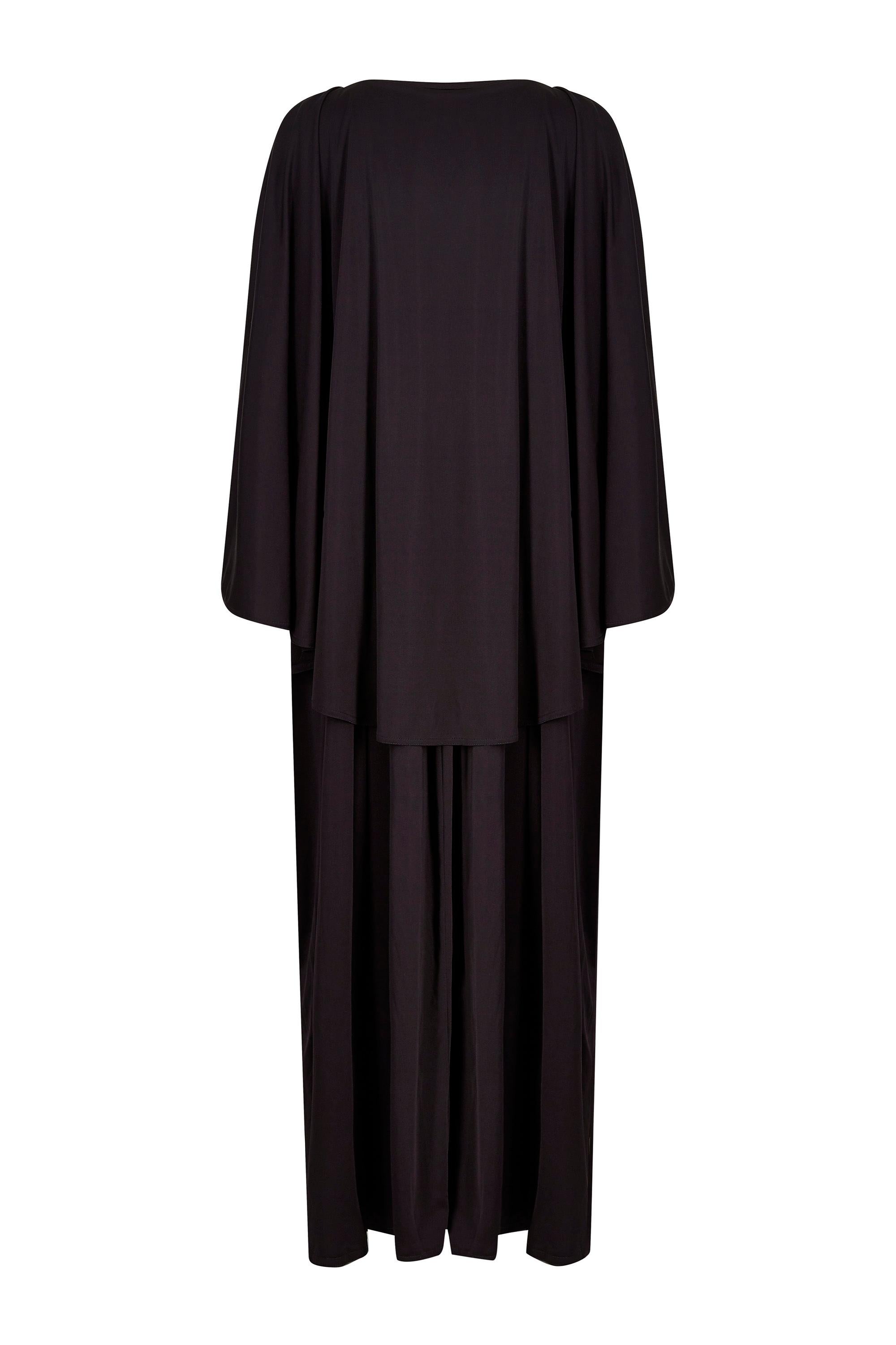 1970s Yuki For Rembrandt Draped Black Jersey Dress With Gathered Waistline In Excellent Condition In London, GB