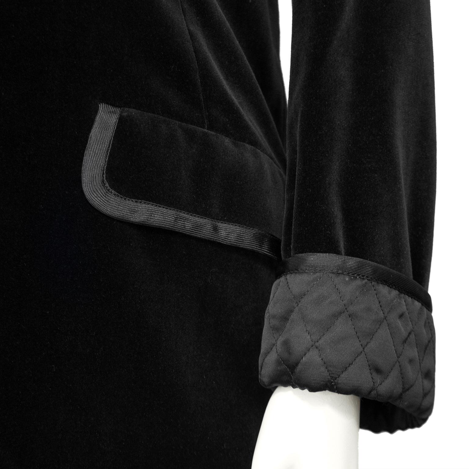 1970s Yves Saint Laurent Black Velvet and Quilted Smoking Jacket For Sale 1