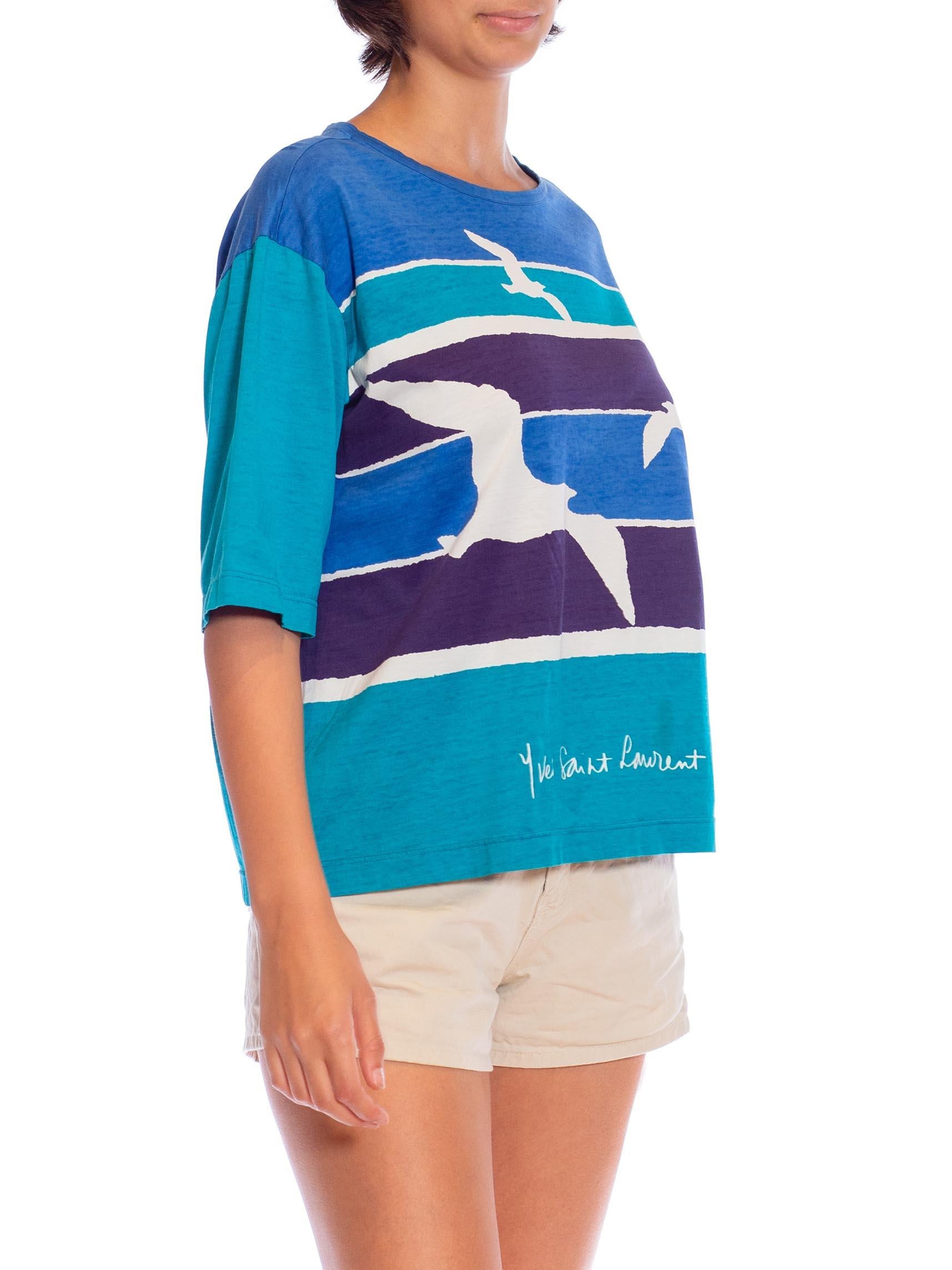 1970S YVES SAINT LAURENT Blue & Teal Cotton Jersey Rare Seashore Print T-Shirt For Sale 2