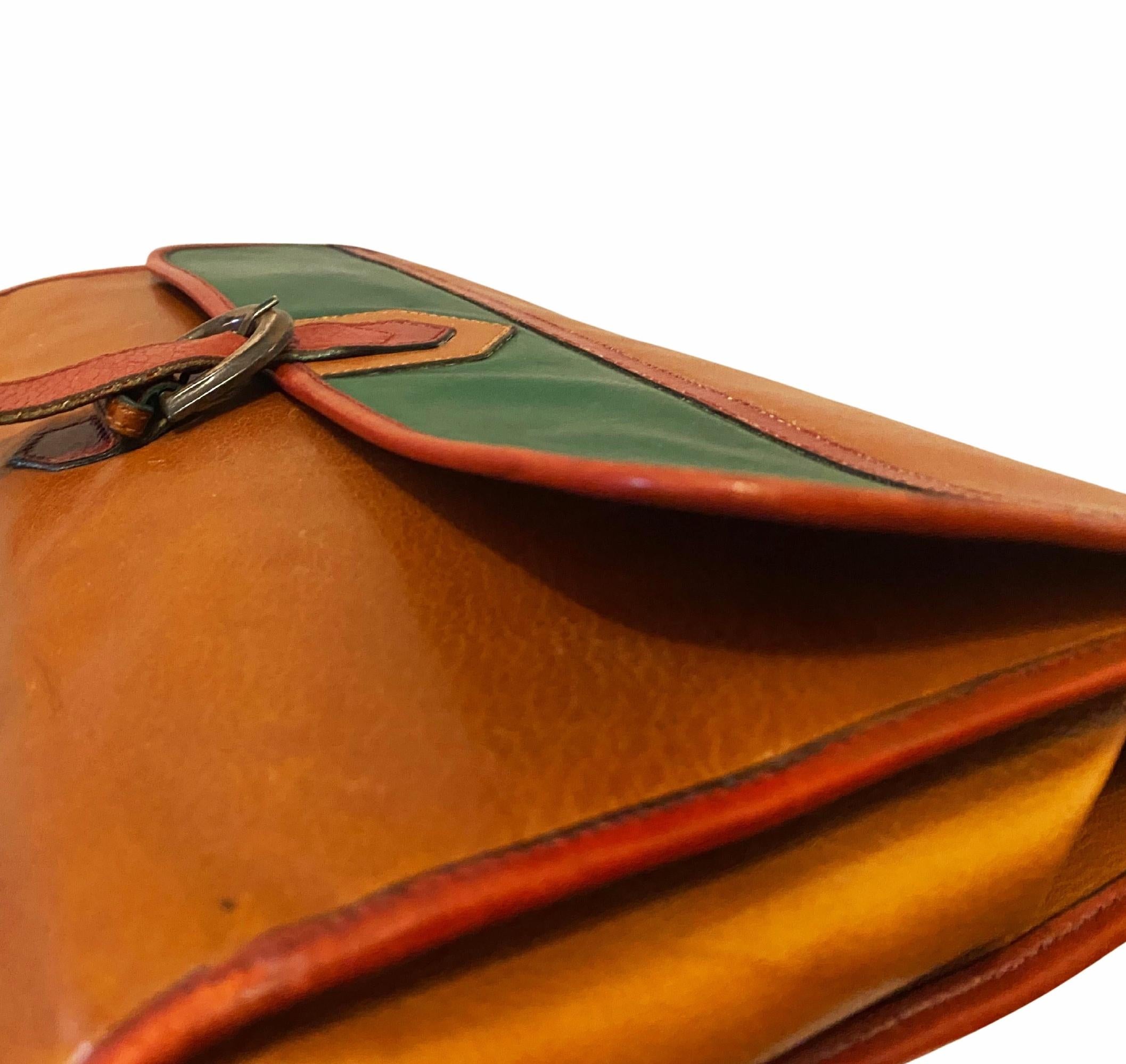 1970 Yves Saint Laurent Pochette Ballets Russes en cuir Boho Color Block en vente 4