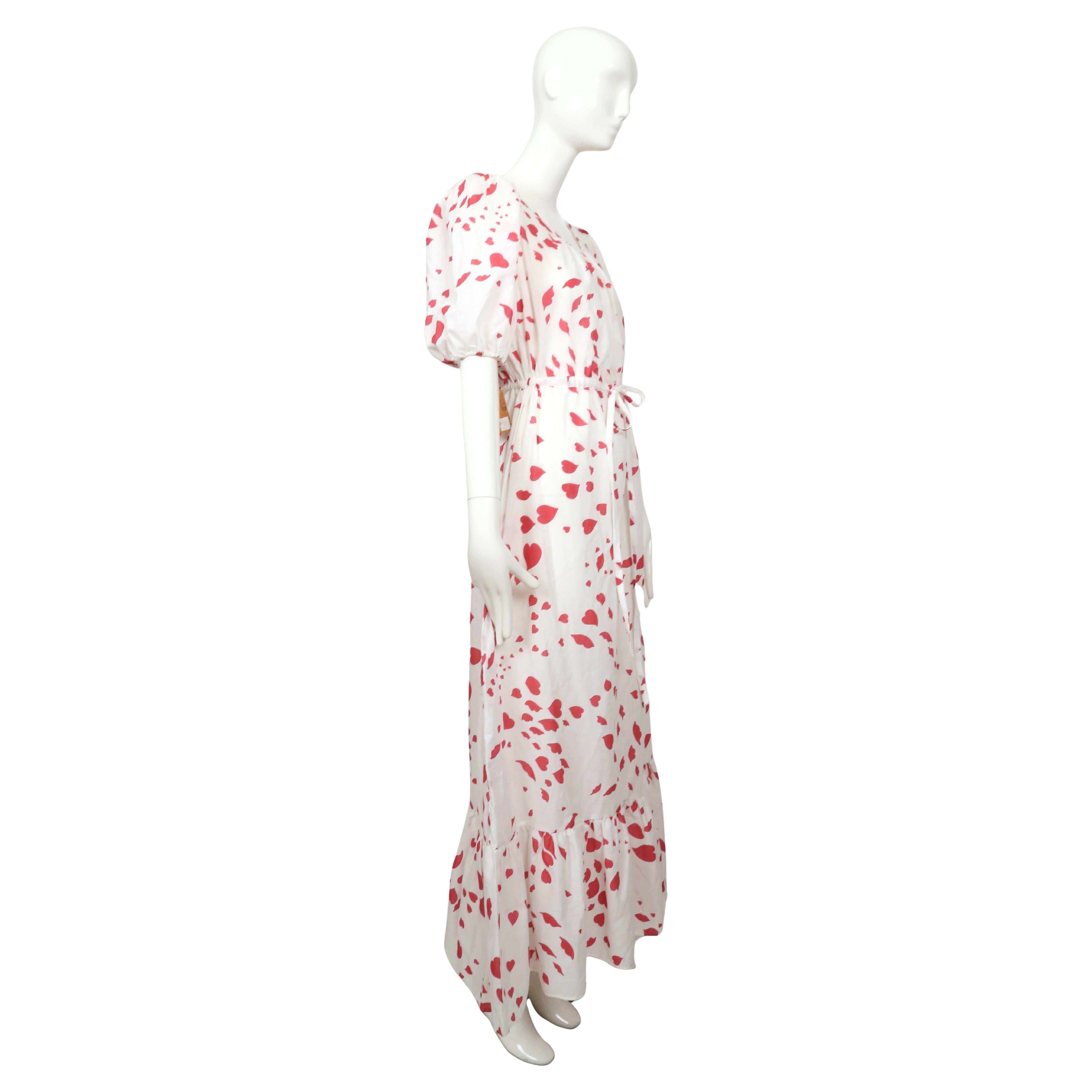 1970's YVES SAINT LAURENT lip and heart print lounge dress In New Condition In San Fransisco, CA