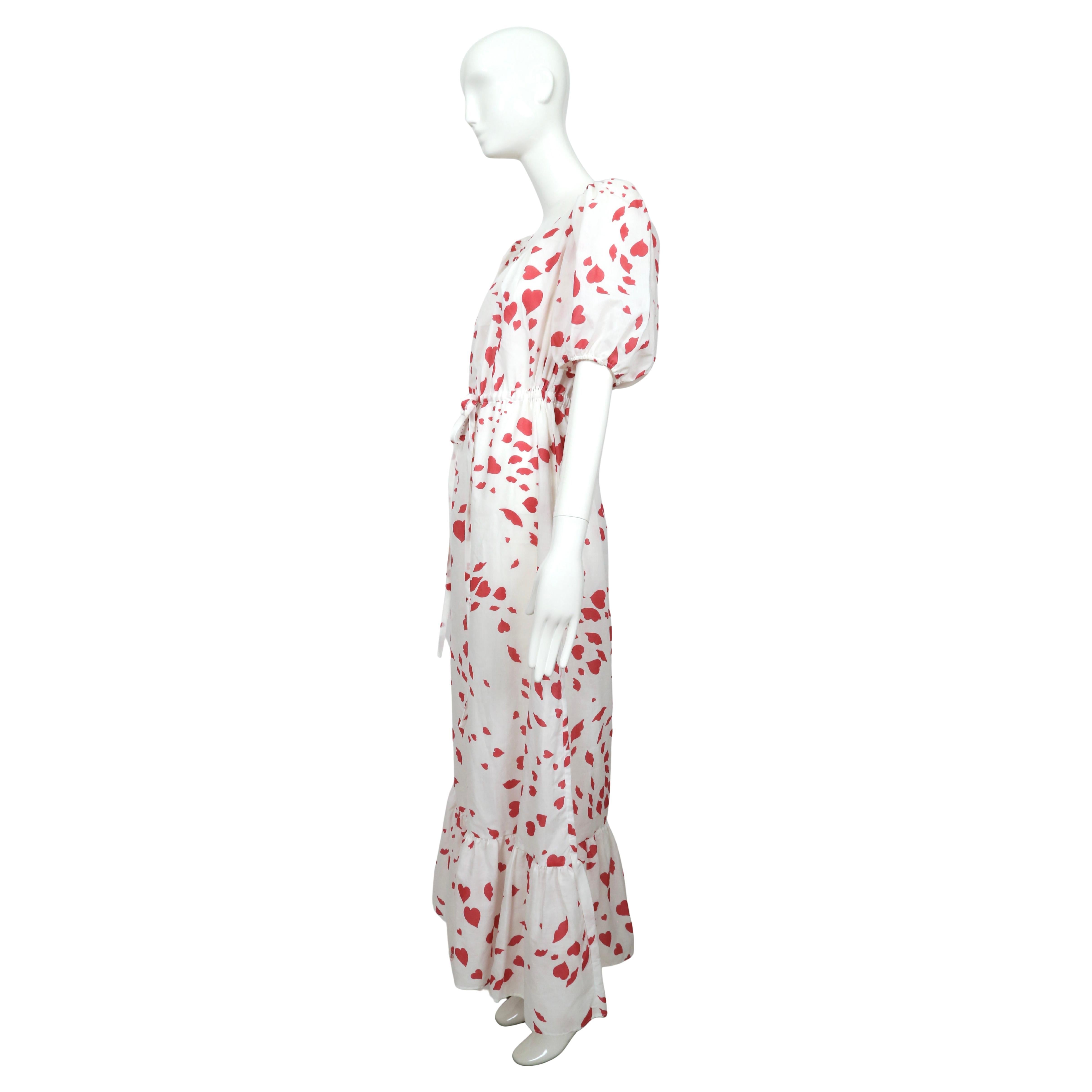 1970's YVES SAINT LAURENT lip and heart print lounge dress 1