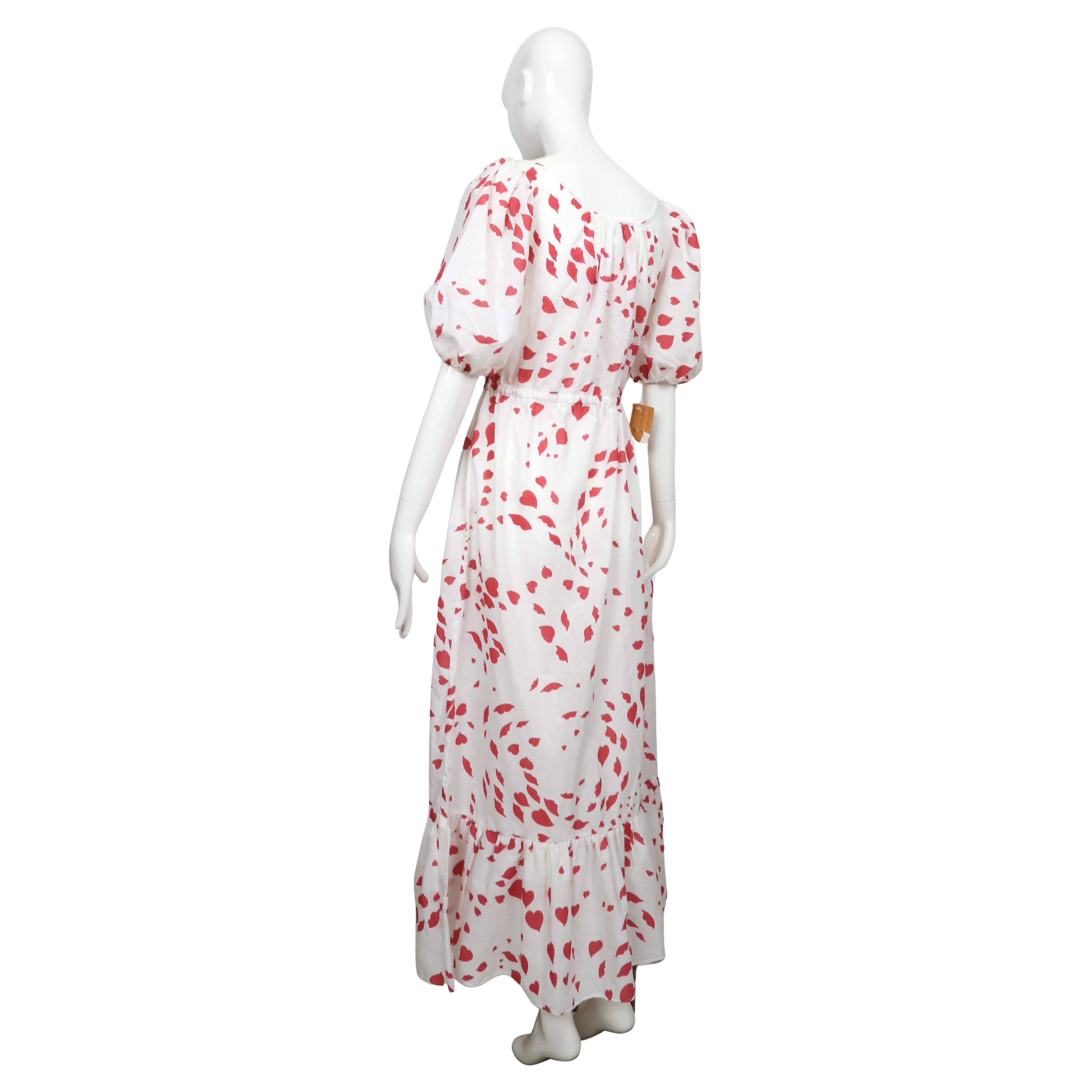 1970's YVES SAINT LAURENT lip and heart print lounge dress 2