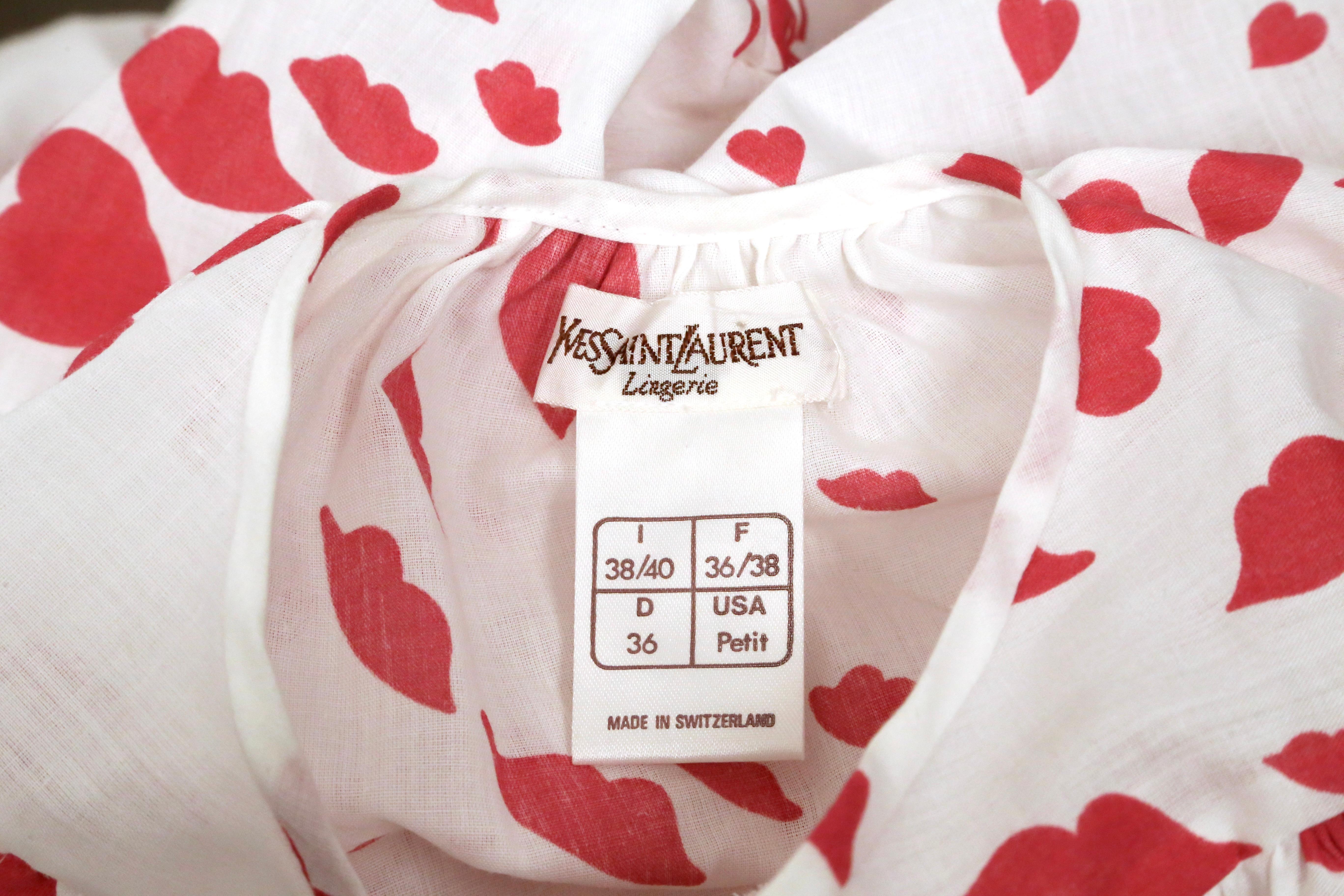 1970's YVES SAINT LAURENT lip and heart print lounge dress 4