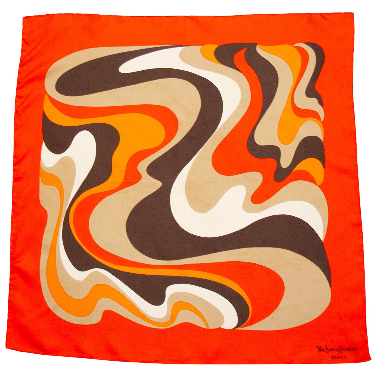 1970er Jahre Yves Saint Laurent Orange und Braun Seidenschal