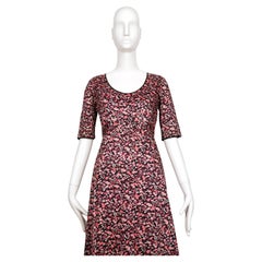 Abito in cotone a fantasia floreale Yves Saint Laurent degli anni '70, modello "Rive Gauche", con orlo a balze